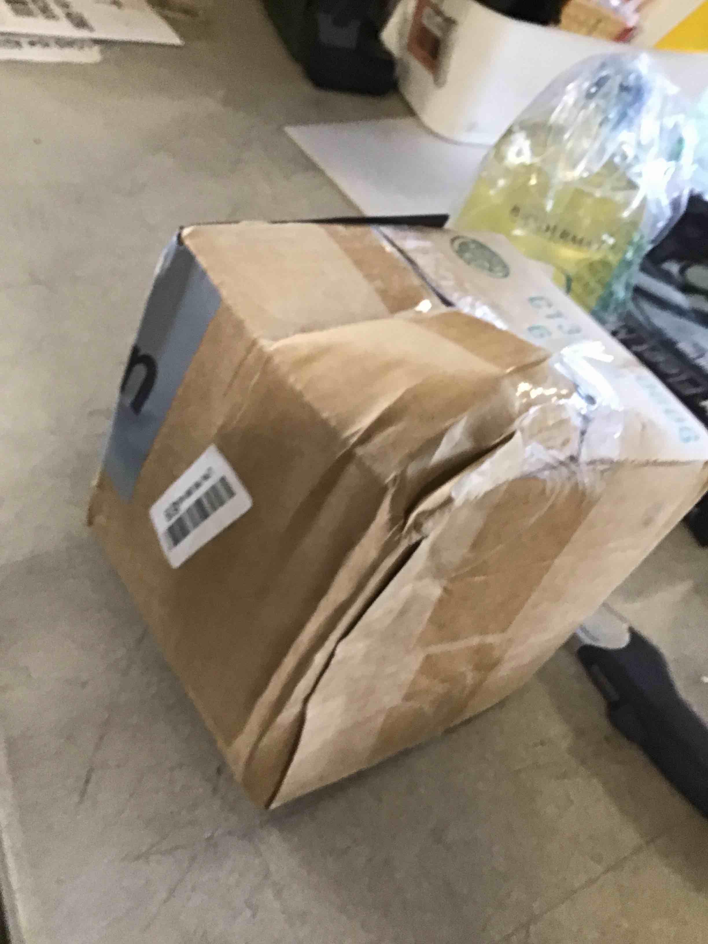 https://s3.amazonaws.com/lotting-images-prod/bidfta/BRN0043054_1723654550947.jpeg