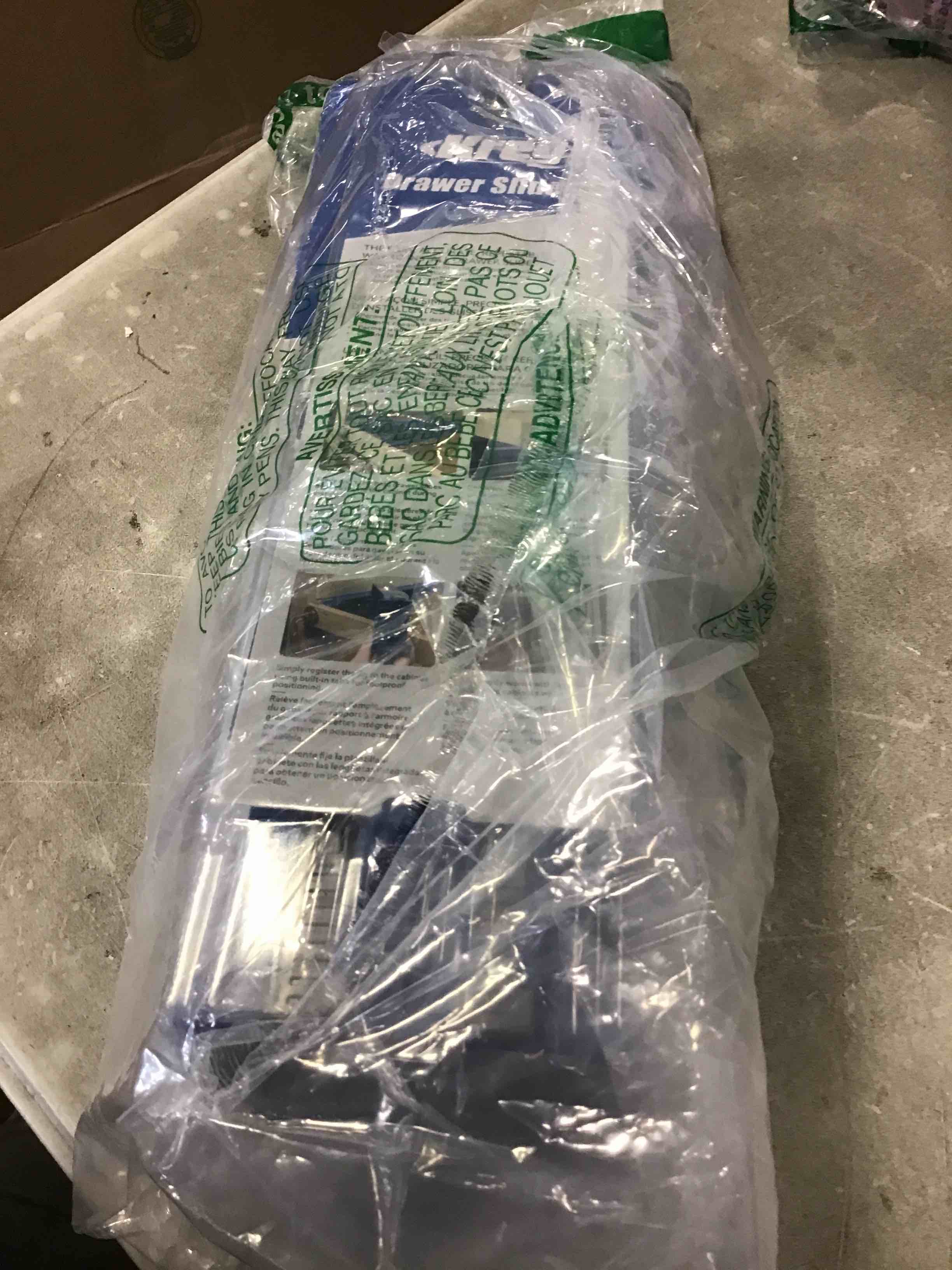 https://s3.amazonaws.com/lotting-images-prod/bidfta/BRN0047761_1724080062889.jpeg