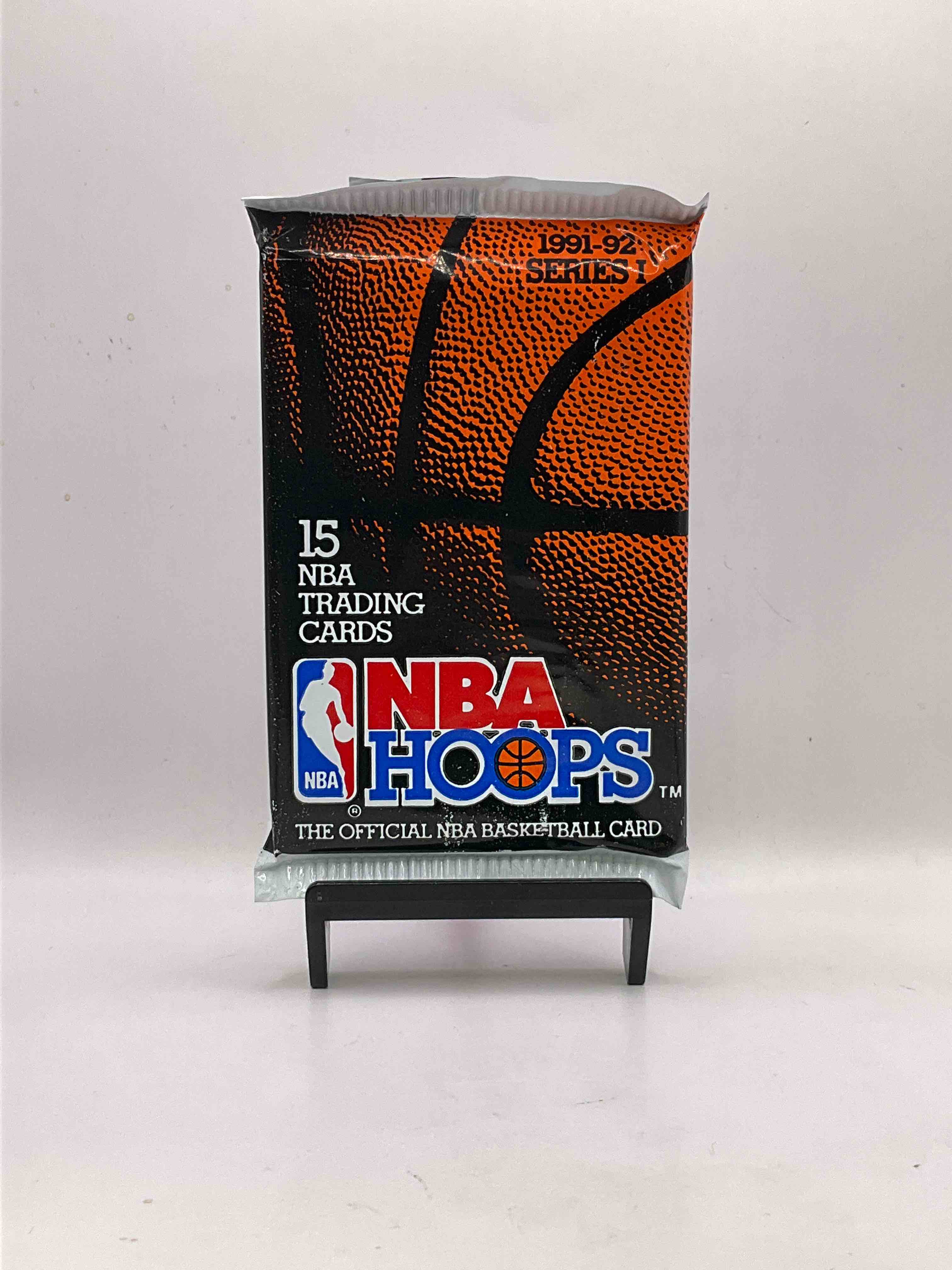 1991-92 NBA Hoops Series I Unopened Packs Direct From Original Box! These Packs Have Some Awesome Cards, Search For Incredible Jordan, Larry Bird & Many Others! 15 Cards In Each Pack!