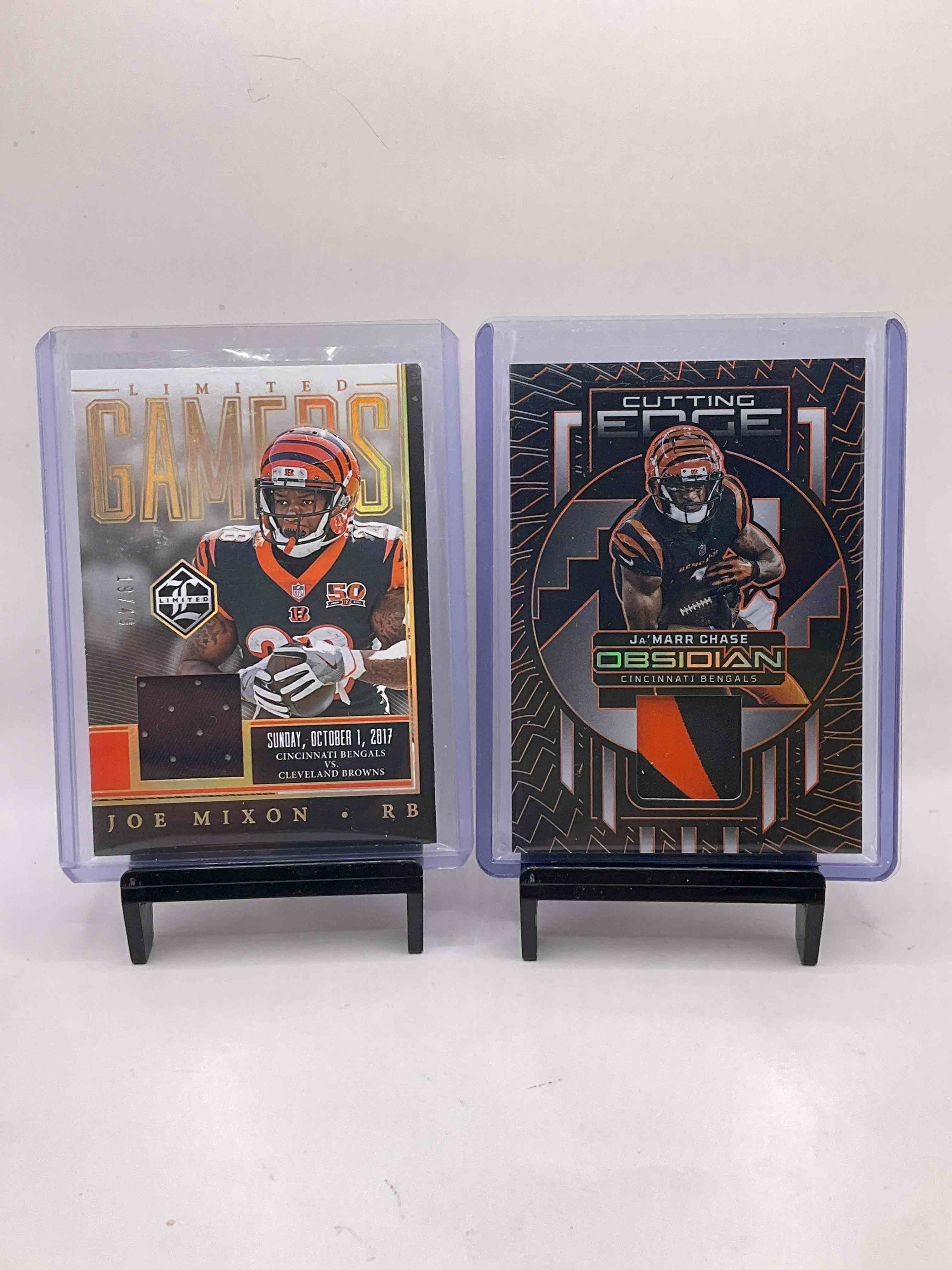  orts Cards & Memorabilia!