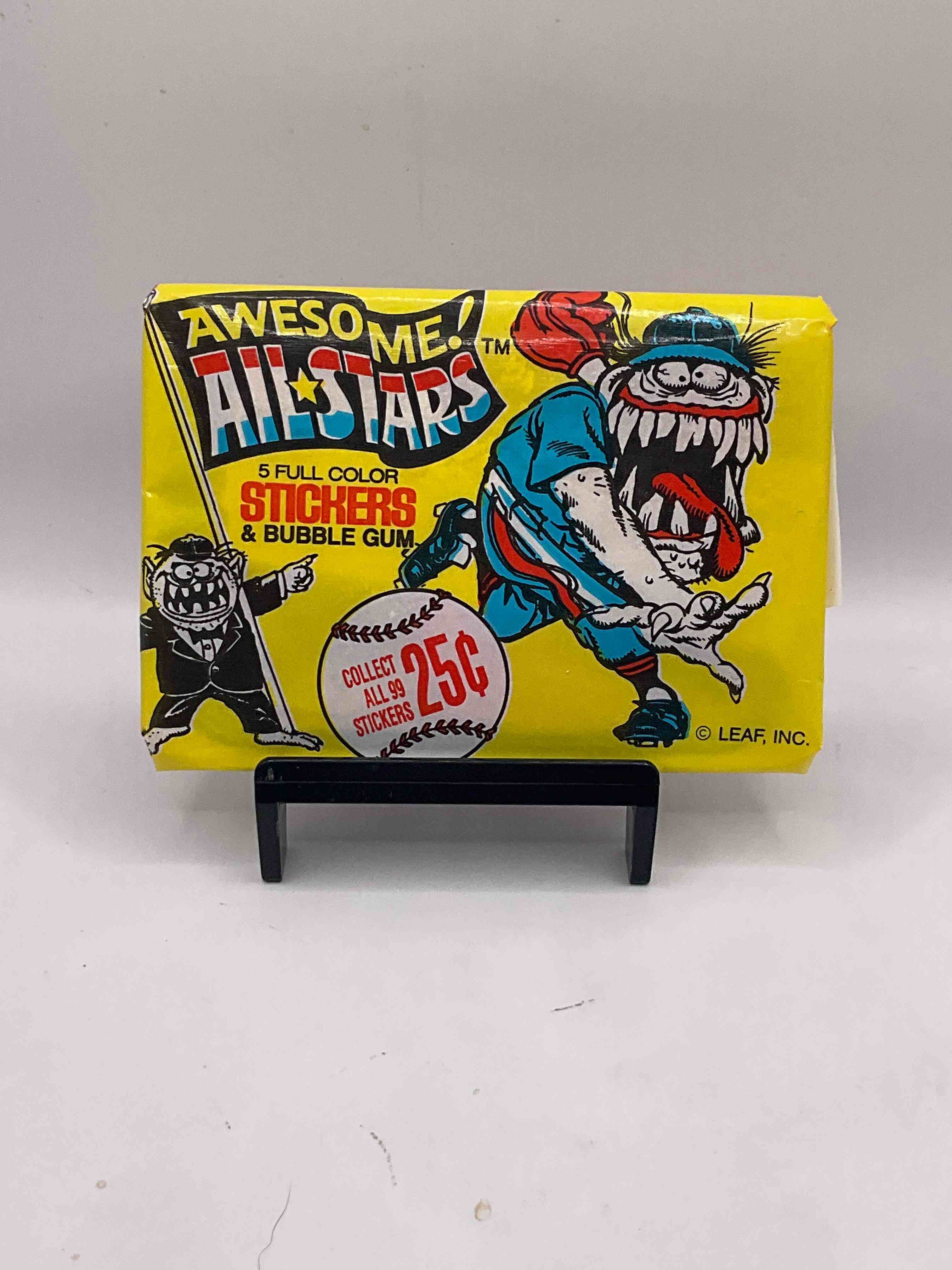 A Gross Amount Of Fun! 1988 Leaf Baseball's Greatest Gross Outs Card Packs, Direct From Original Retail Case! Basically Baseball's Version Of Garbage Pail Kids! Something You Hardly Ever See & Kids Love Them! Drying Up & Becoming Serious Collector Items Fast!