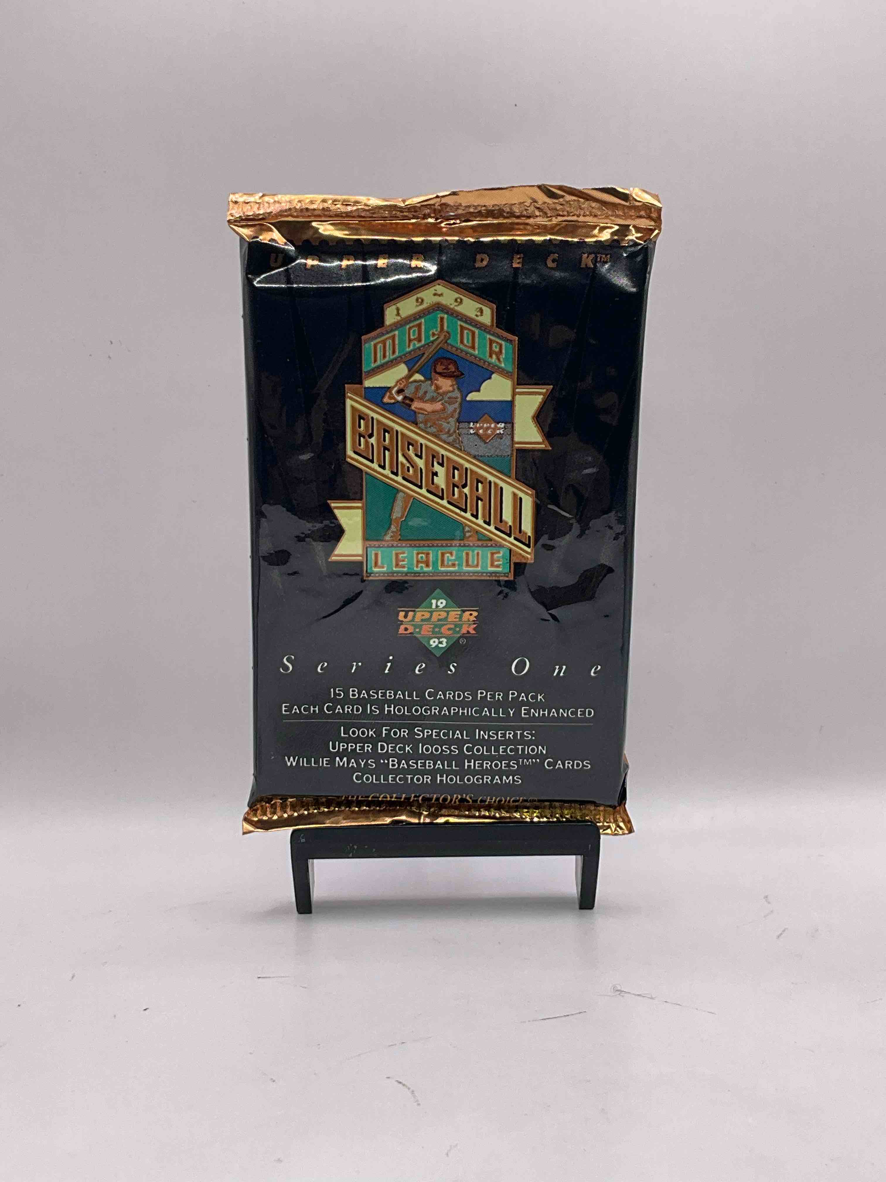 1993 Upper Deck Baseball Sealed Fifteen Card Pack, Direct From Original Retail Display Case. Search For Derek Jeter, Ken Griffey Jr. & So Much More! Search For Highly Collectible Inserts. These Cards Are Highly Sought After By Collectors For Their Holographic Design, These Are PREMIUM Baseball Cards From 1993!