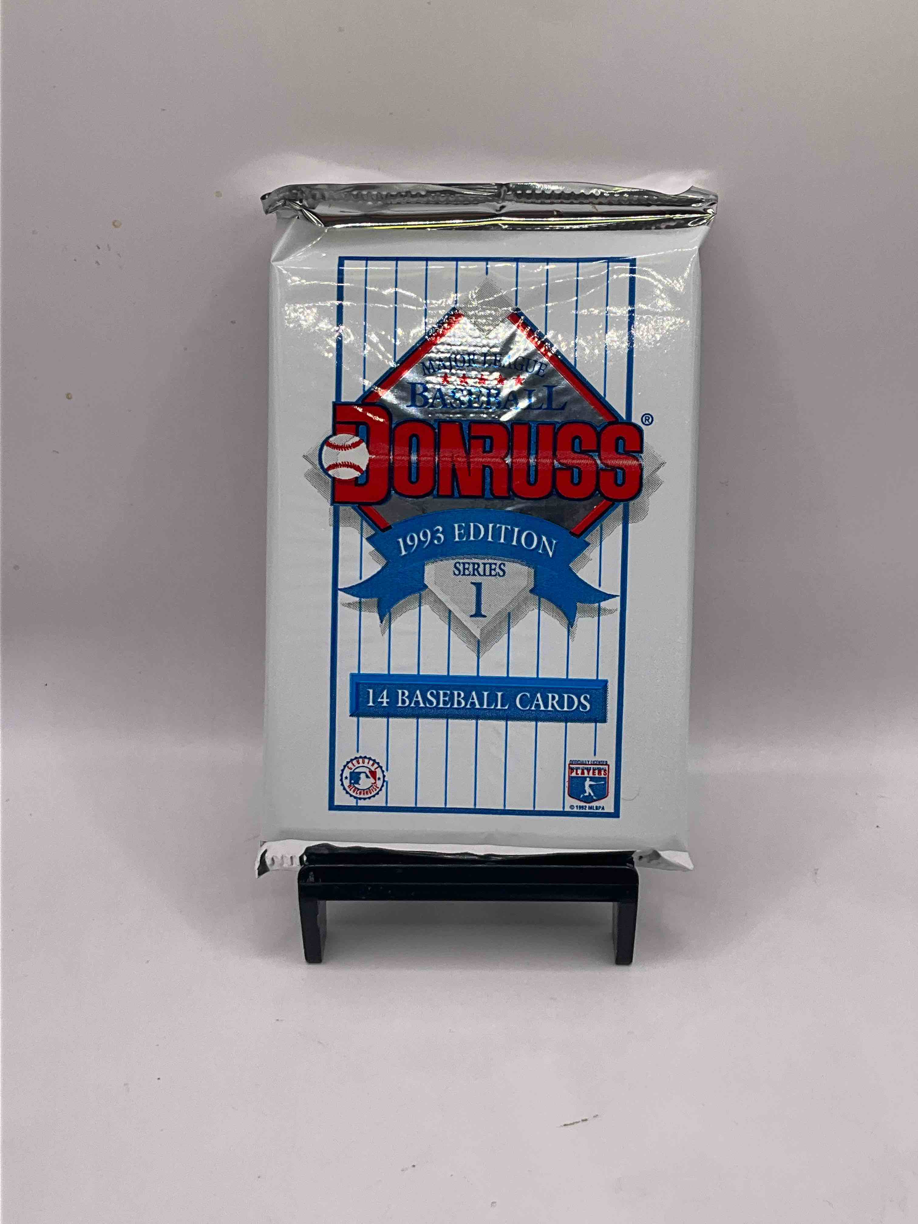Great Year! 1993 Donruss Baseball Unopened Baseball Card Packs, Direct From Original Sealed Retail Case! Search For Valuable Rated Rookie Cards From Chipper Jones (PSA 10 $150+) & Mike Piazza, Early Ken Griffey Jr. & So Much More!