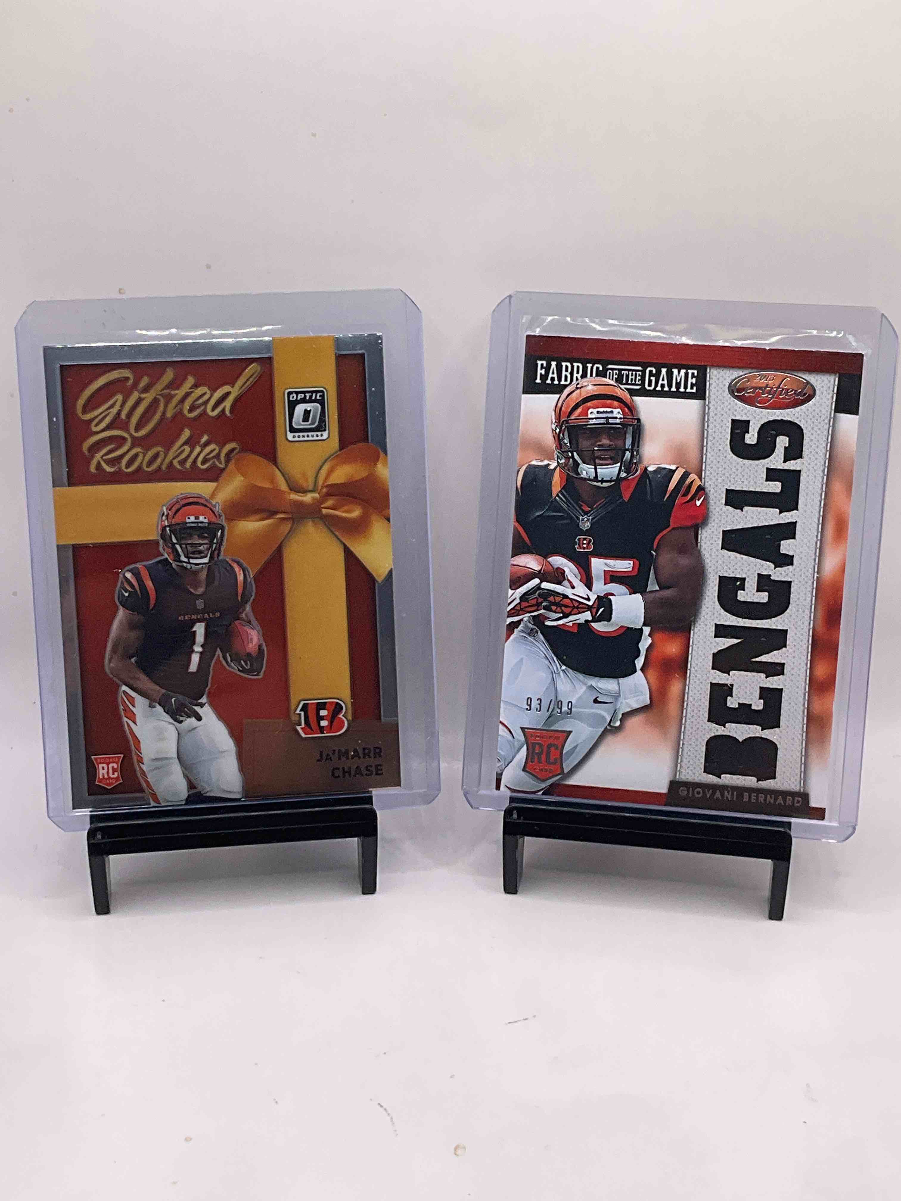 Rookies, Chase, Burrow & Date Stamped Game Worn Jersey Cards! Insane Optic Gifted Rookies Ja’marr Chase Rookie Card, Joe Burrow MVP & ILLUSIONS Cards & Jersey Cards Authentically Worn In Game By The Player, Giovanni Bernard & Andre Caldwell! Rare Cards!