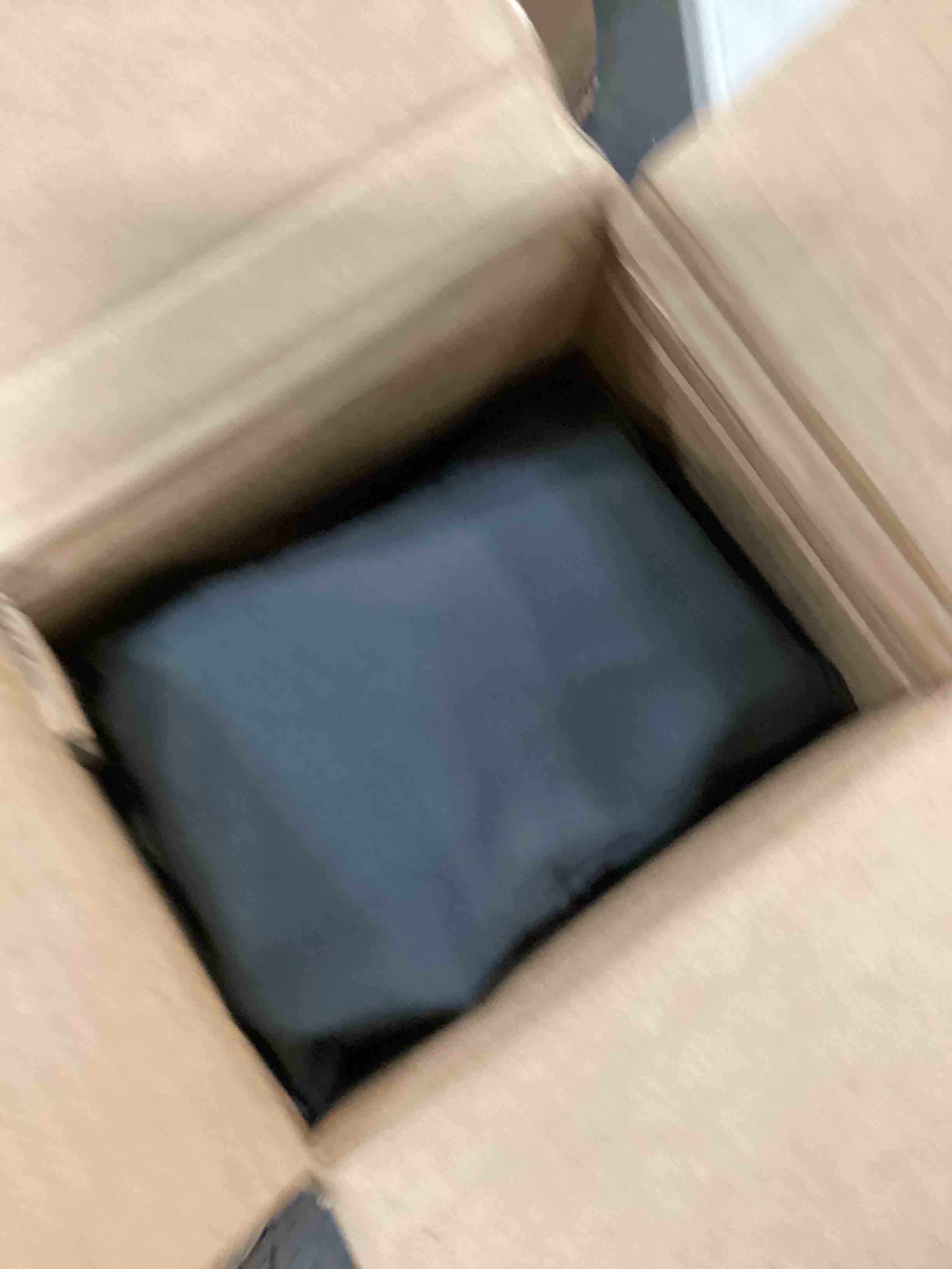 https://s3.amazonaws.com/lotting-images-prod/bidfta/BRN0051786_1724245650436.jpeg