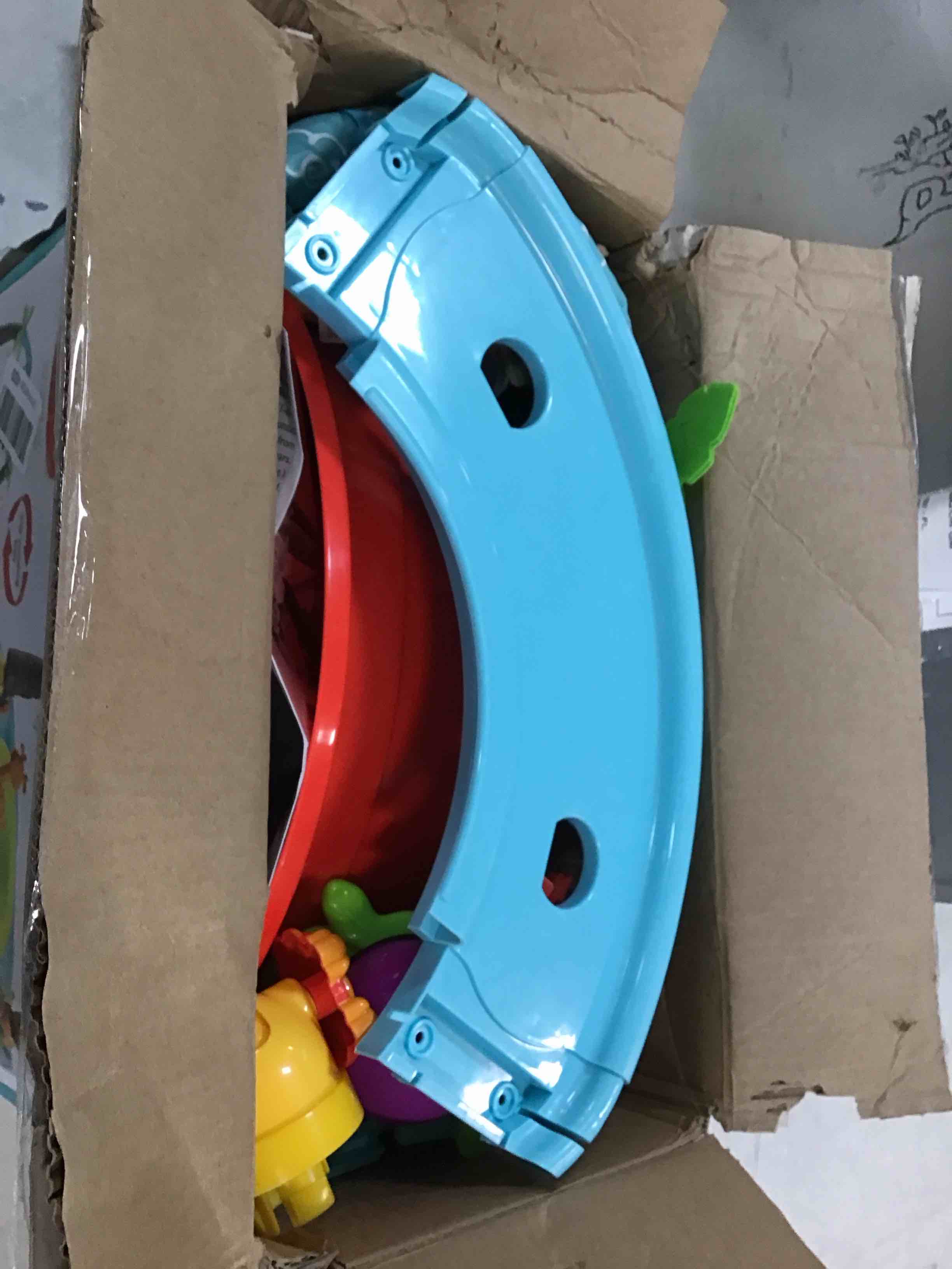 https://s3.amazonaws.com/lotting-images-prod/bidfta/BRN0053302_1724709039268.jpeg