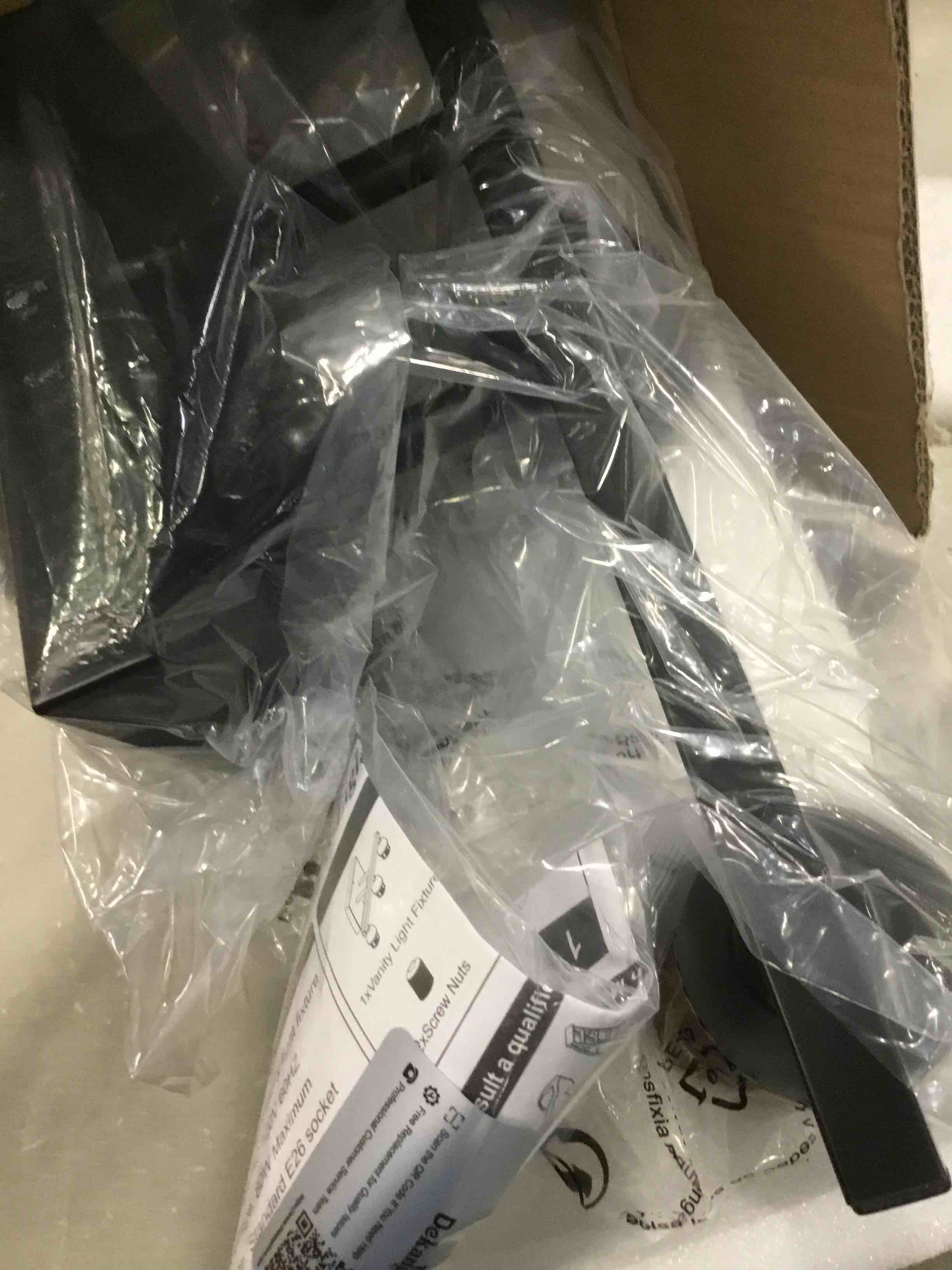 https://s3.amazonaws.com/lotting-images-prod/bidfta/BRN0054893_1725481138802.jpeg
