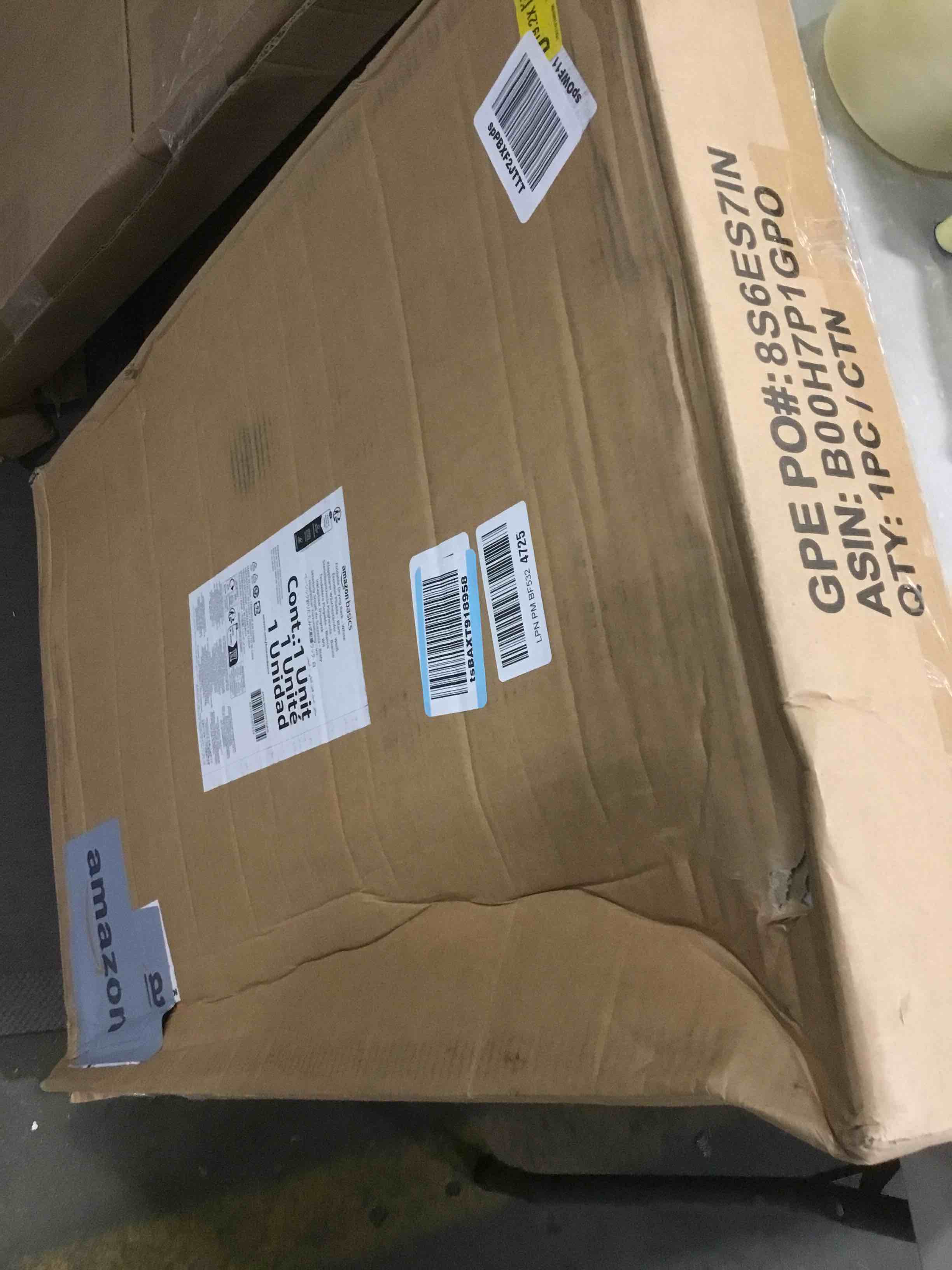 https://s3.amazonaws.com/lotting-images-prod/bidfta/BRN0055089_1725455171612.jpeg