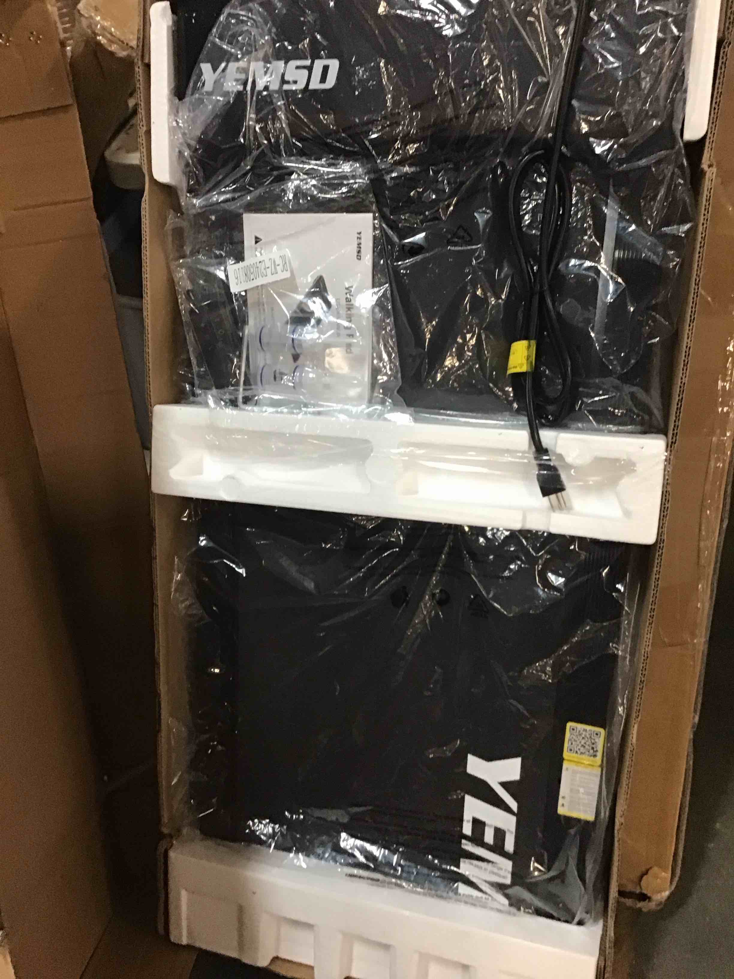 https://s3.amazonaws.com/lotting-images-prod/bidfta/BRN0057805_1724248012944.jpeg