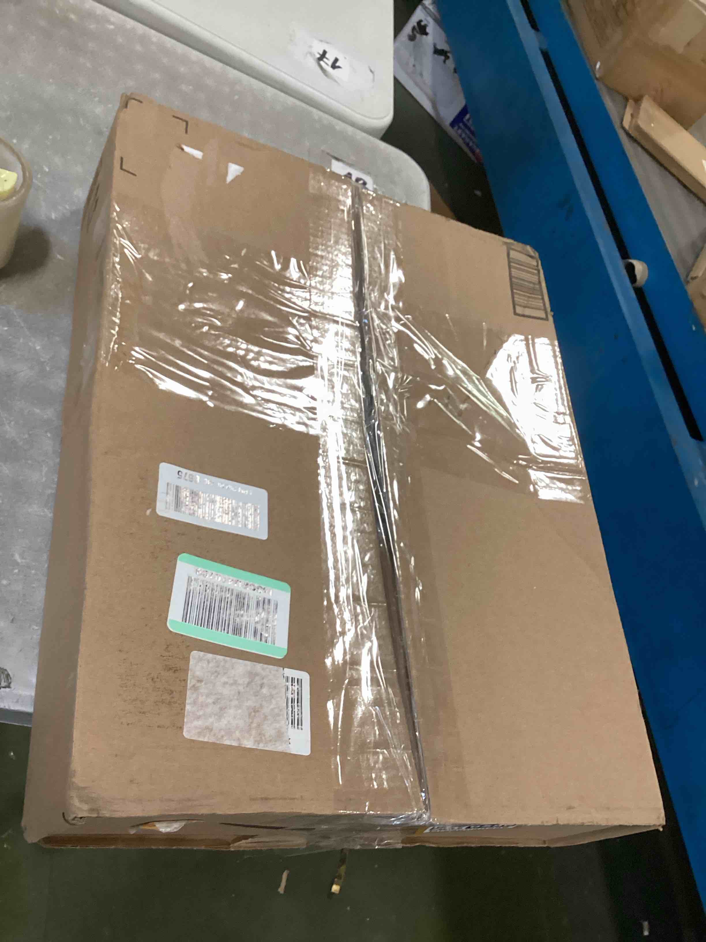 https://s3.amazonaws.com/lotting-images-prod/bidfta/BRN0060586_1725039352178.jpeg