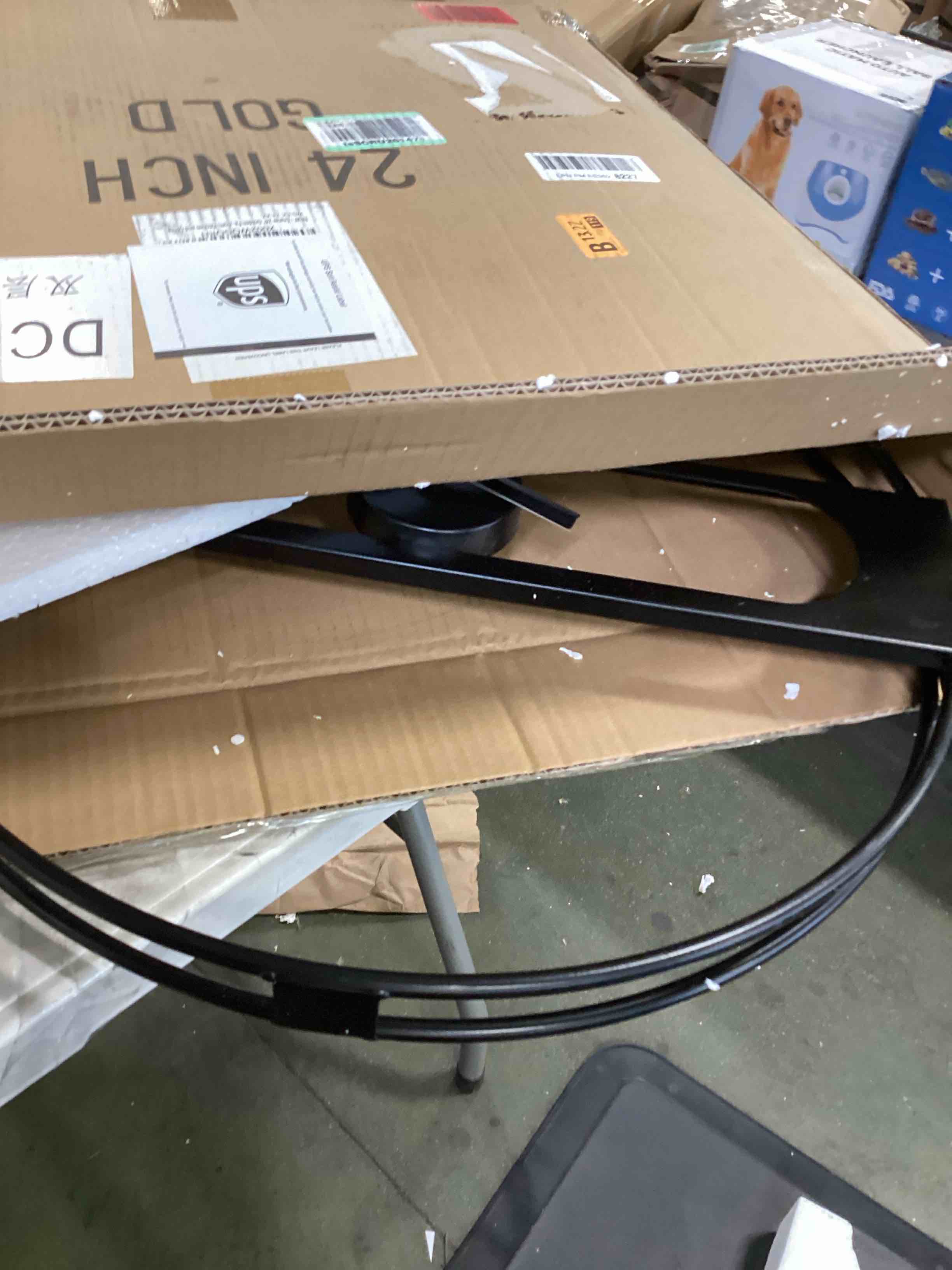 https://s3.amazonaws.com/lotting-images-prod/bidfta/BRN0061165_1724856256260.jpeg