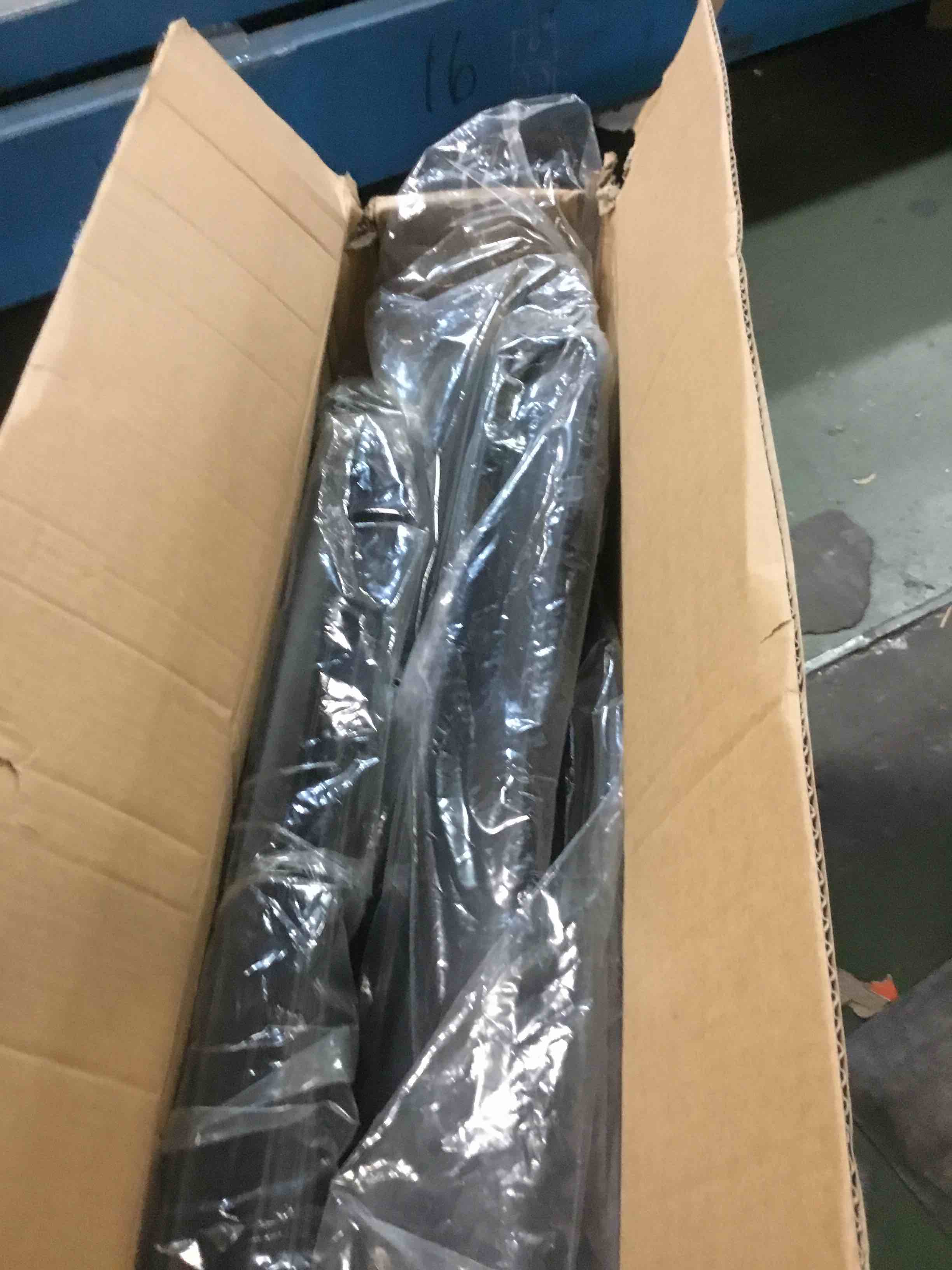 https://s3.amazonaws.com/lotting-images-prod/bidfta/BRN0062945_1724717162690.jpeg