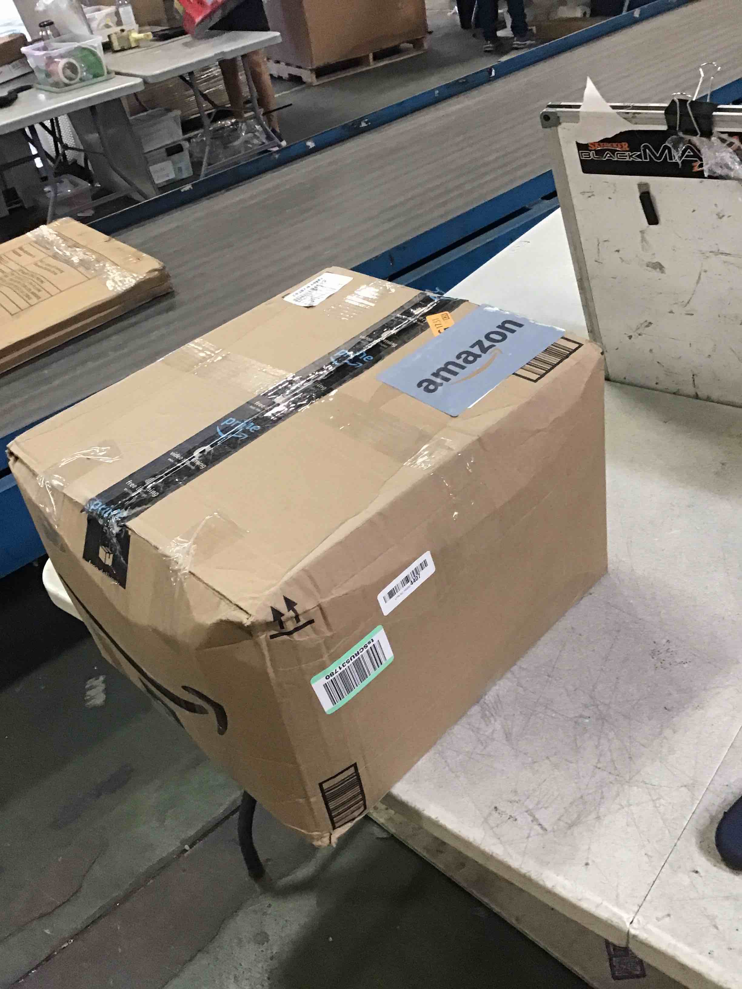 https://s3.amazonaws.com/lotting-images-prod/bidfta/BRN0064029_1725480587664.jpeg