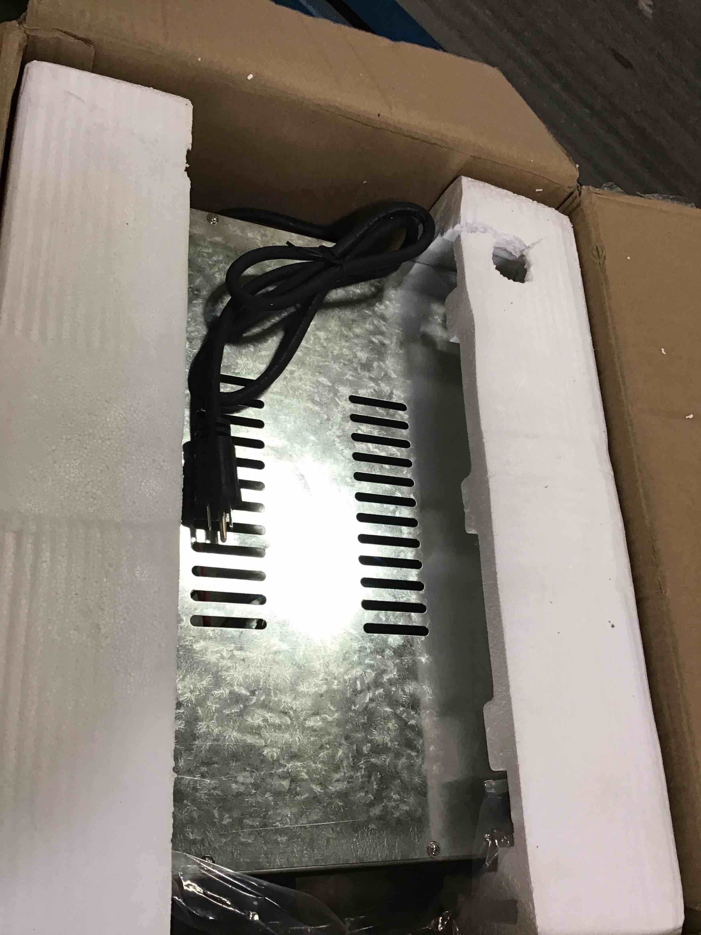 https://s3.amazonaws.com/lotting-images-prod/bidfta/BRN0064069_1725472081844.jpeg