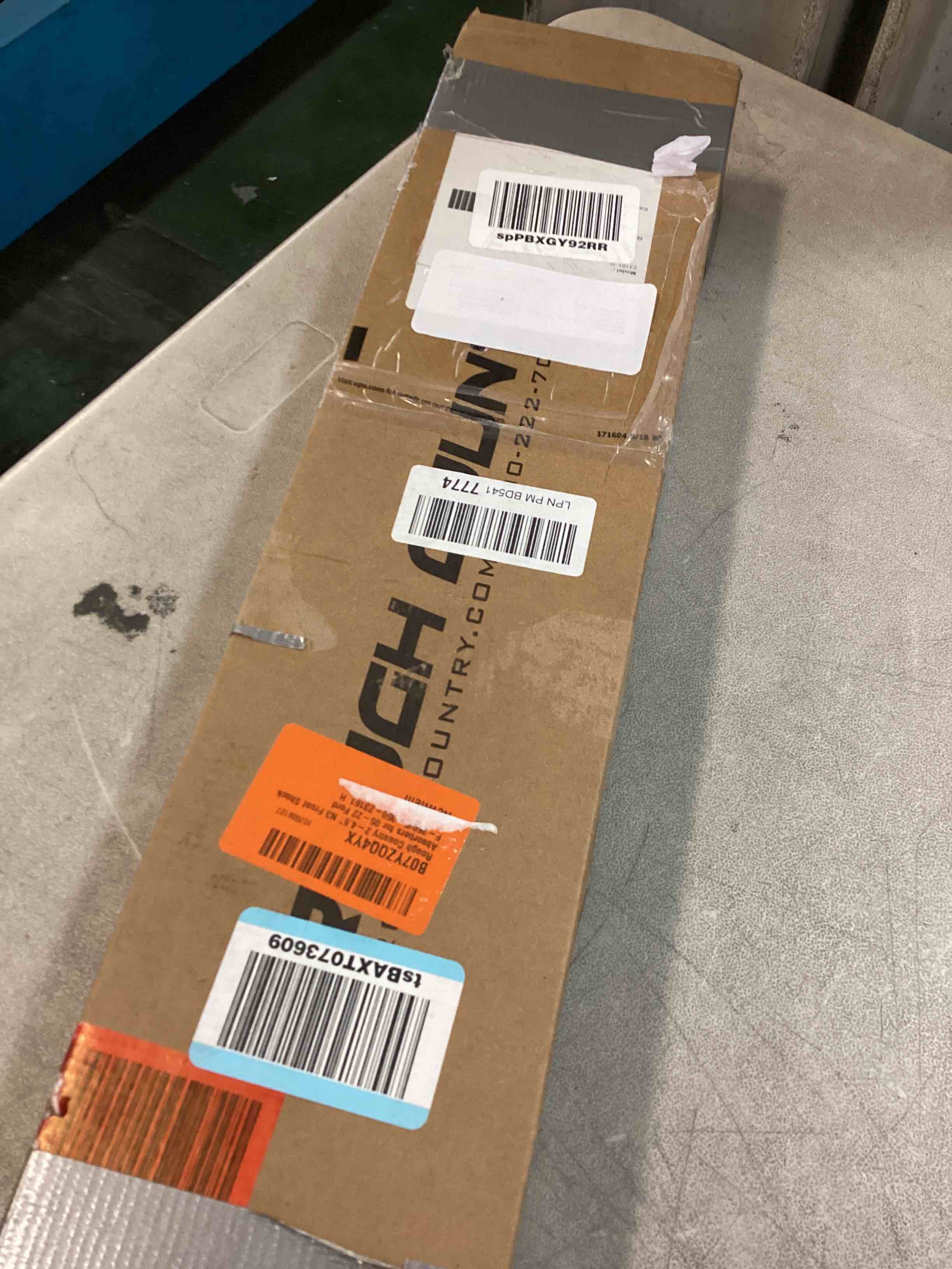 https://s3.amazonaws.com/lotting-images-prod/bidfta/BRN0071092_1724862623915.jpeg