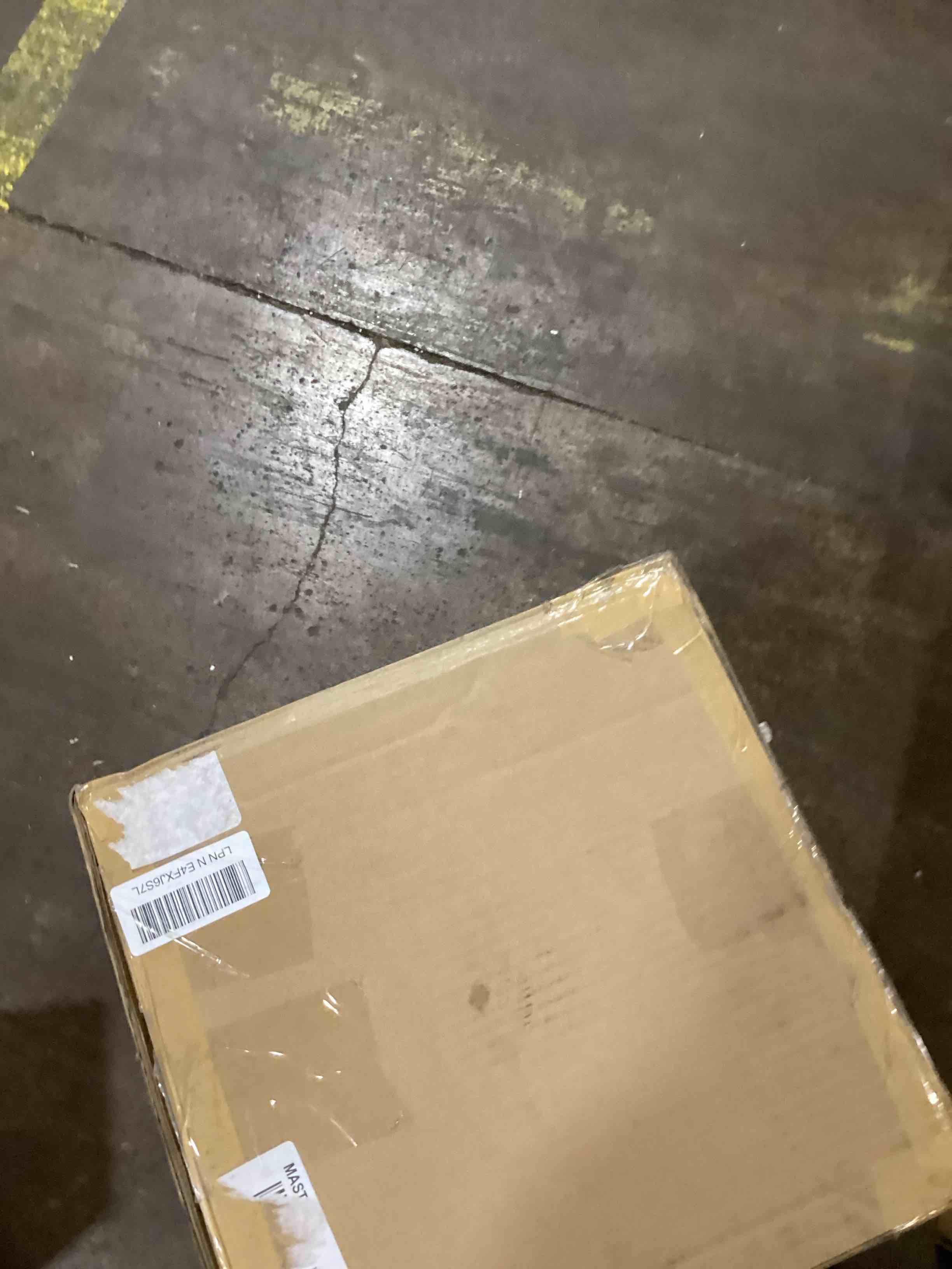 https://s3.amazonaws.com/lotting-images-prod/bidfta/BRN0072003_1730820779271.jpeg