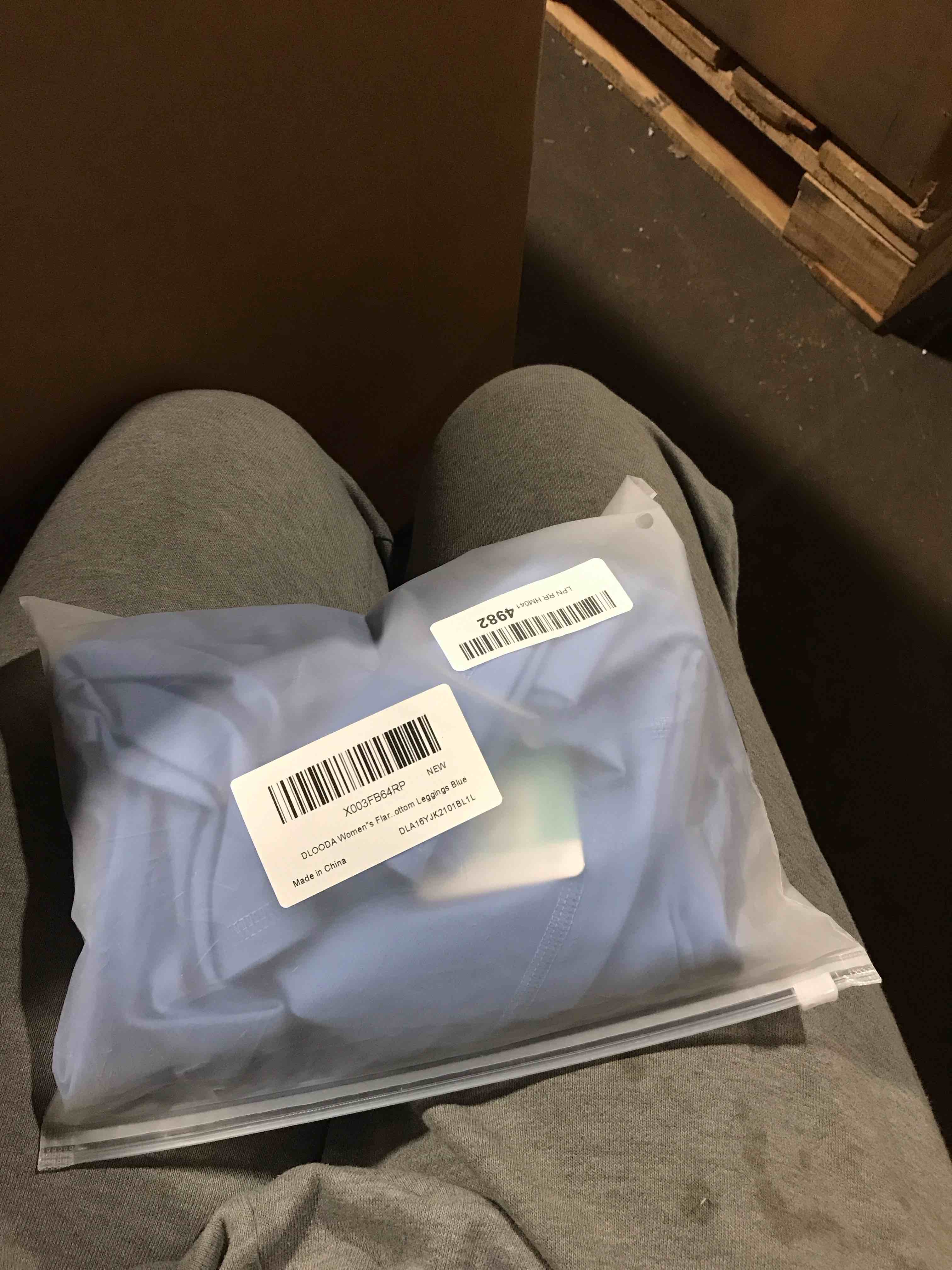 https://s3.amazonaws.com/lotting-images-prod/bidfta/BRN0074814_1730841894429.jpeg