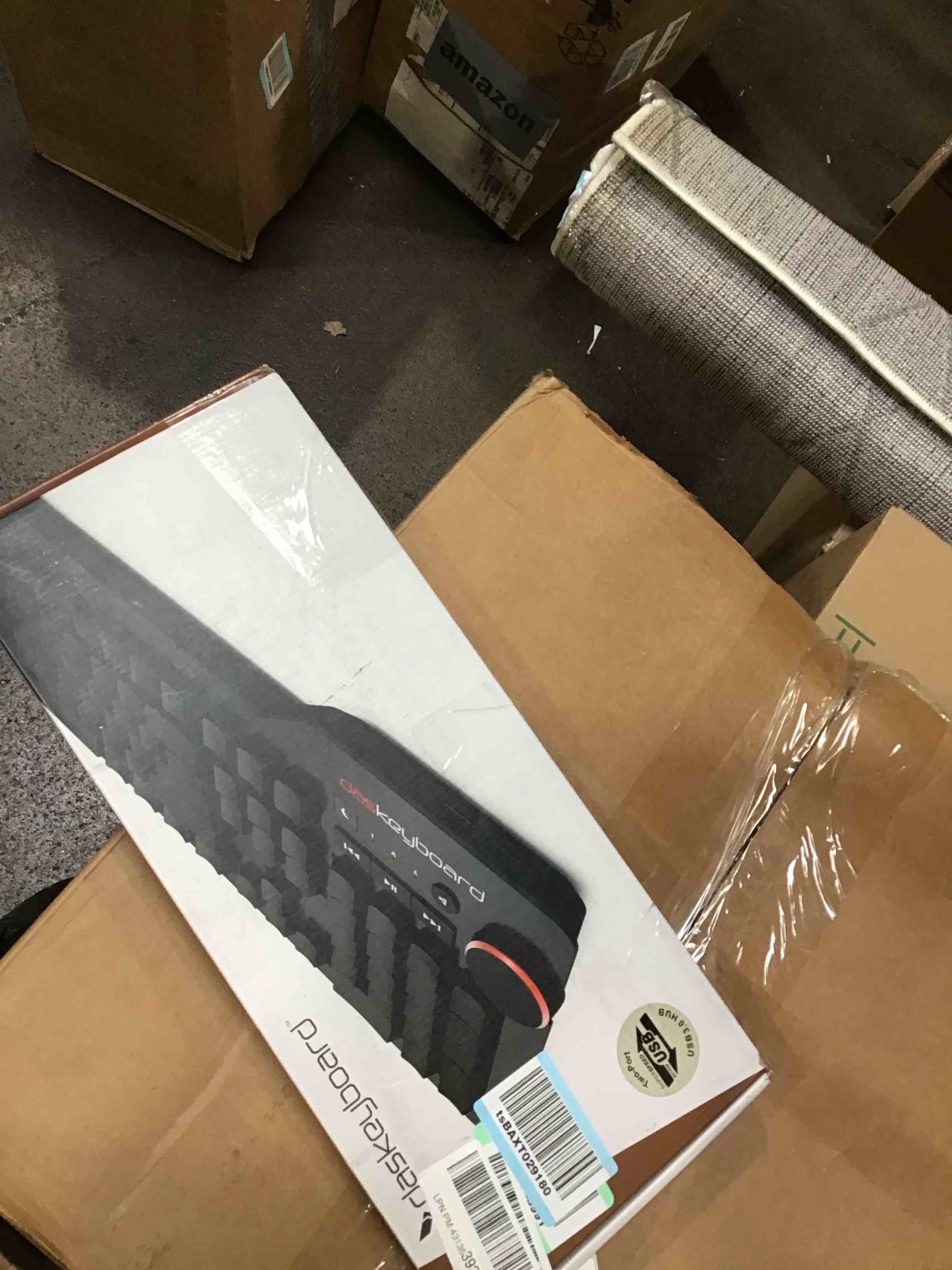 https://s3.amazonaws.com/lotting-images-prod/bidfta/BRN0075726_1729780125147.jpeg