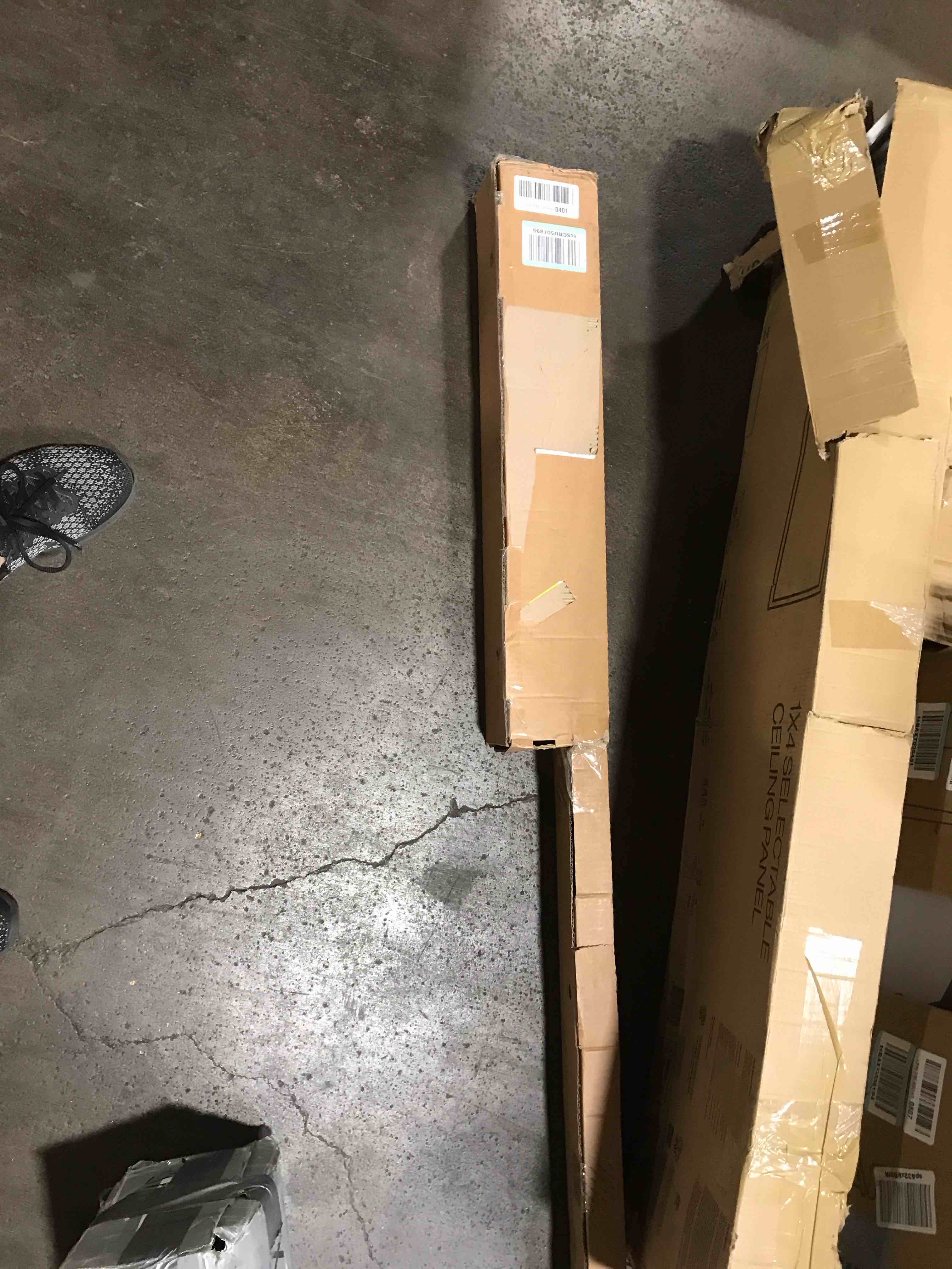 https://s3.amazonaws.com/lotting-images-prod/bidfta/BRN0076512_1729787975455.jpeg