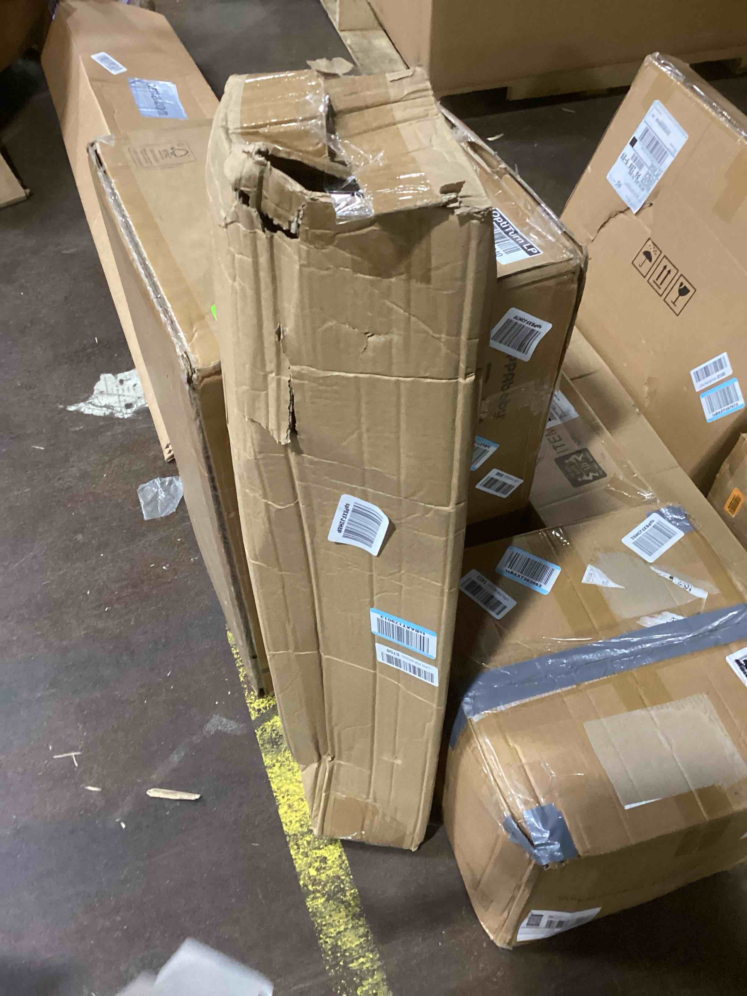 https://s3.amazonaws.com/lotting-images-prod/bidfta/BRN0077489_1729013149024.jpeg