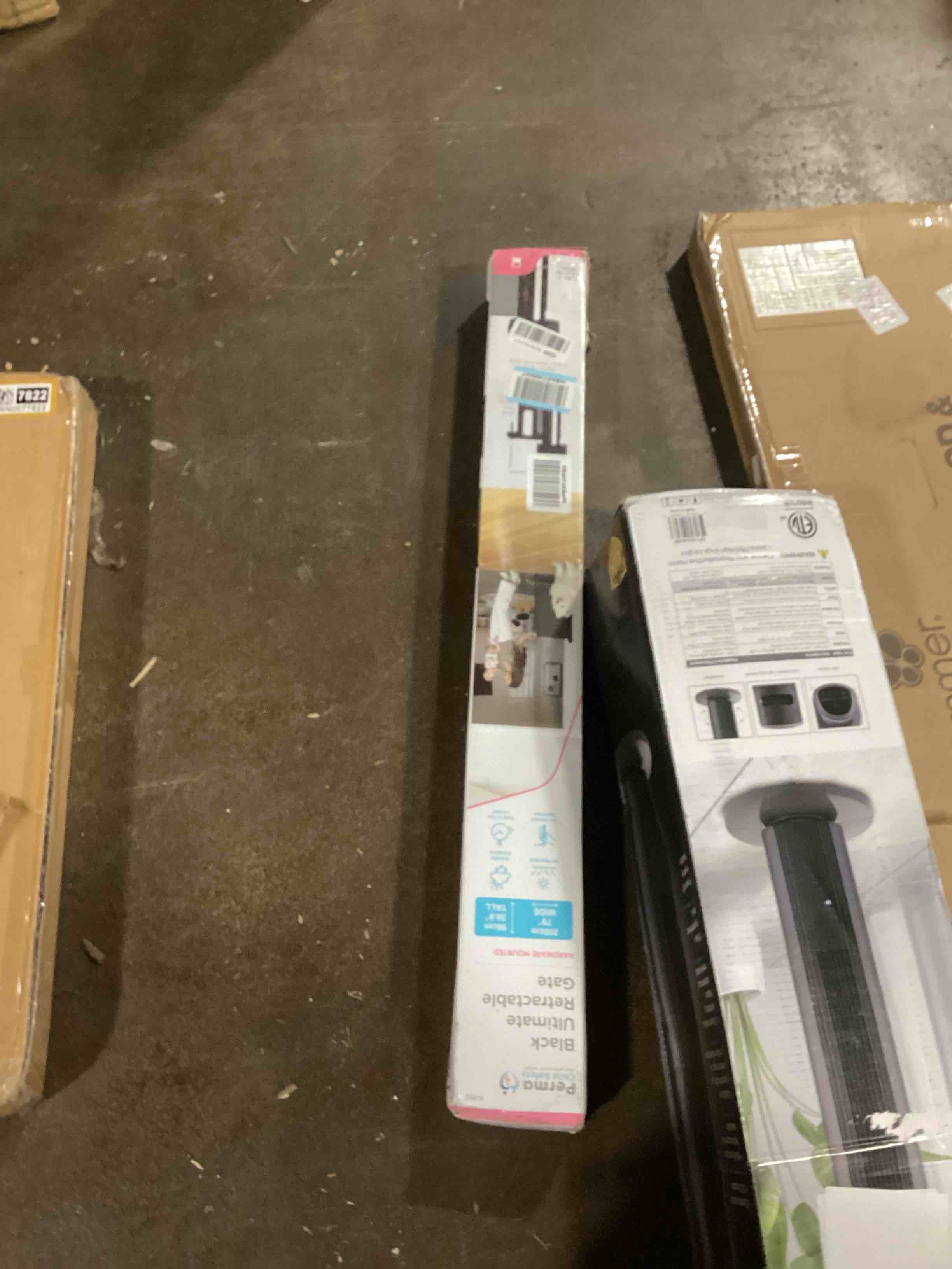 https://s3.amazonaws.com/lotting-images-prod/bidfta/BRN0077862_1728924201770.jpeg