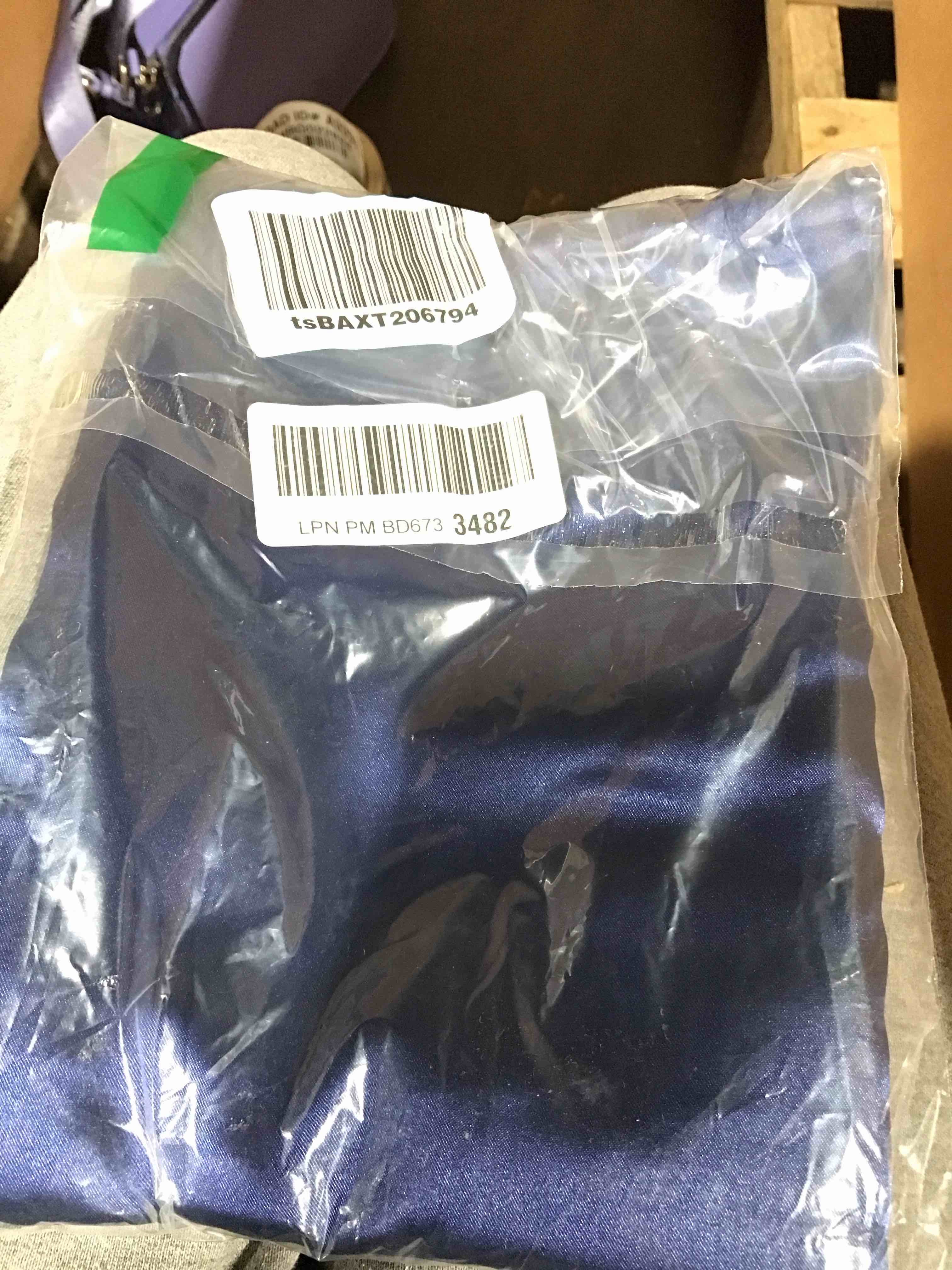 https://s3.amazonaws.com/lotting-images-prod/bidfta/BRN0086431_1730818324143.jpeg