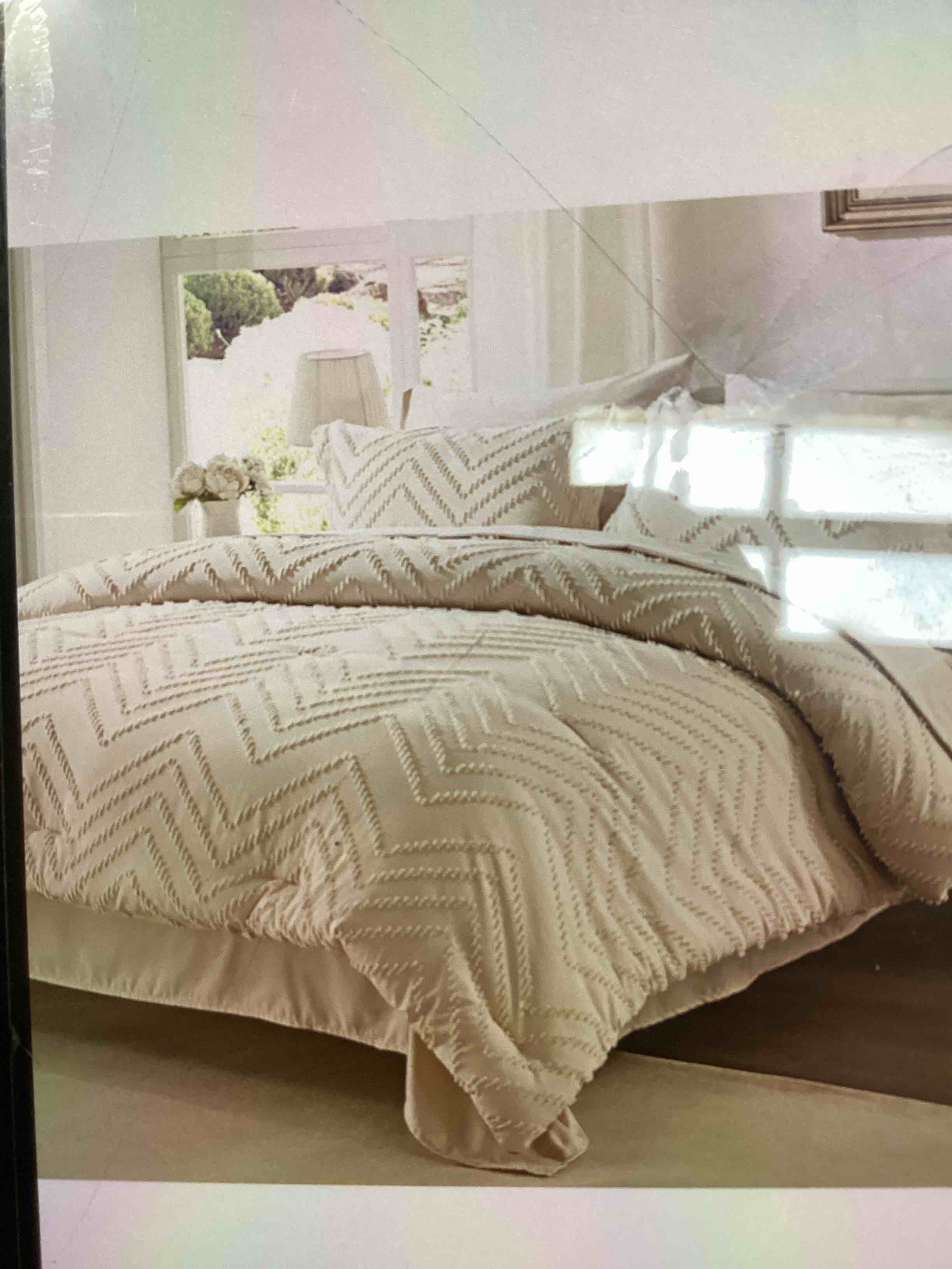 Beige Queen Comforter Set 