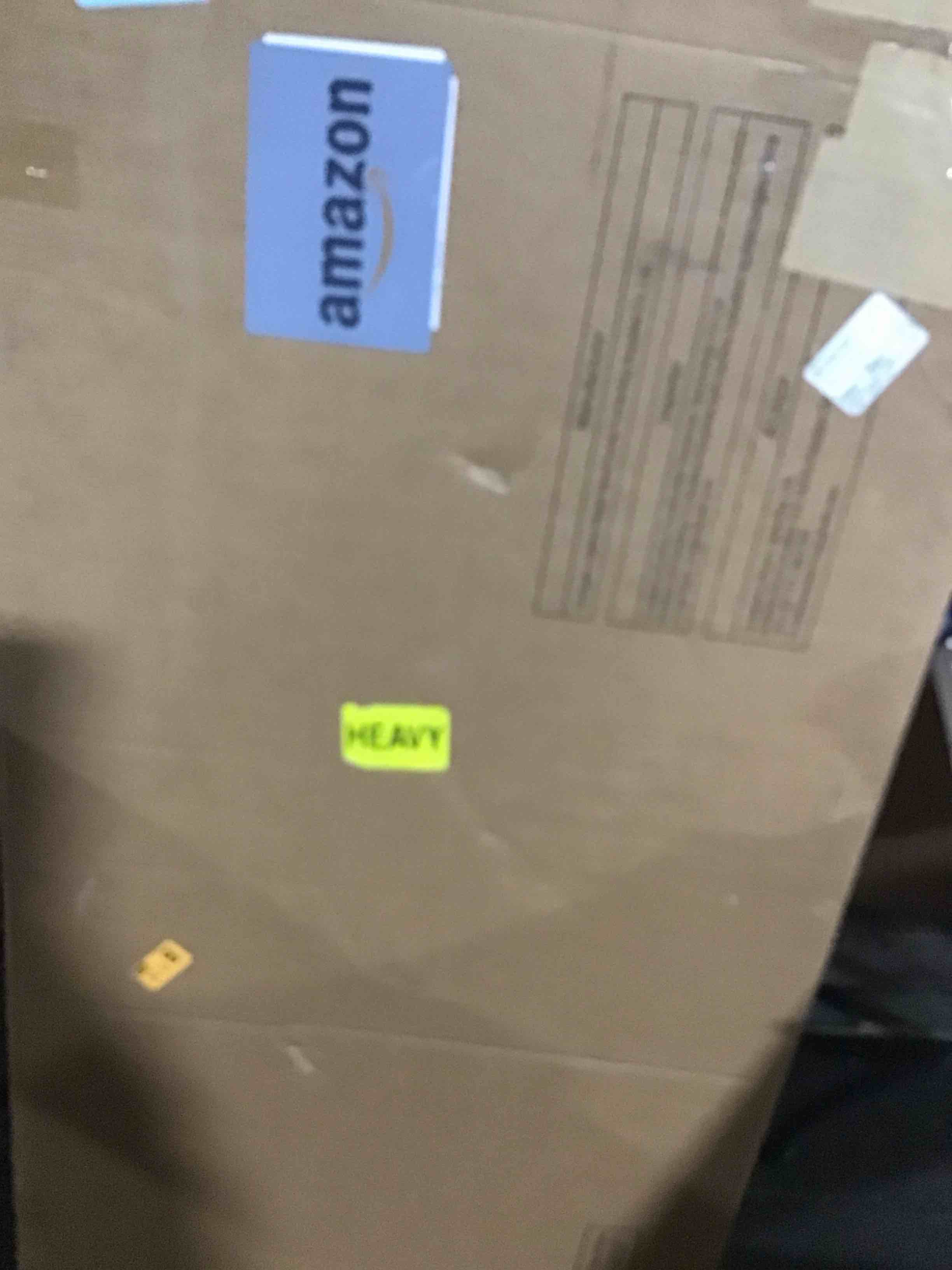 https://s3.amazonaws.com/lotting-images-prod/bidfta/BRN0088176_1730843560537.jpeg