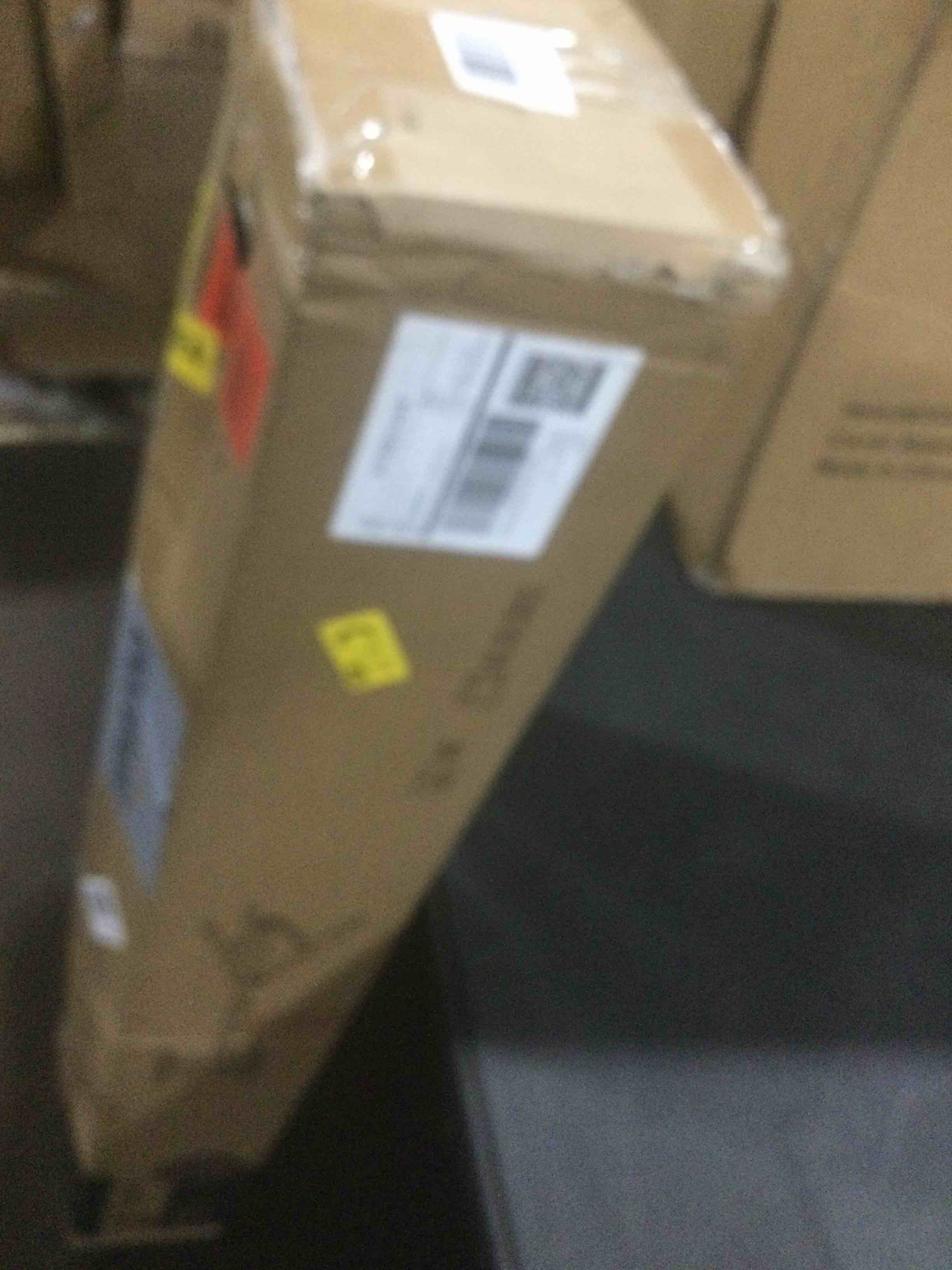 https://s3.amazonaws.com/lotting-images-prod/bidfta/BRN0088778_1730833293200.jpeg