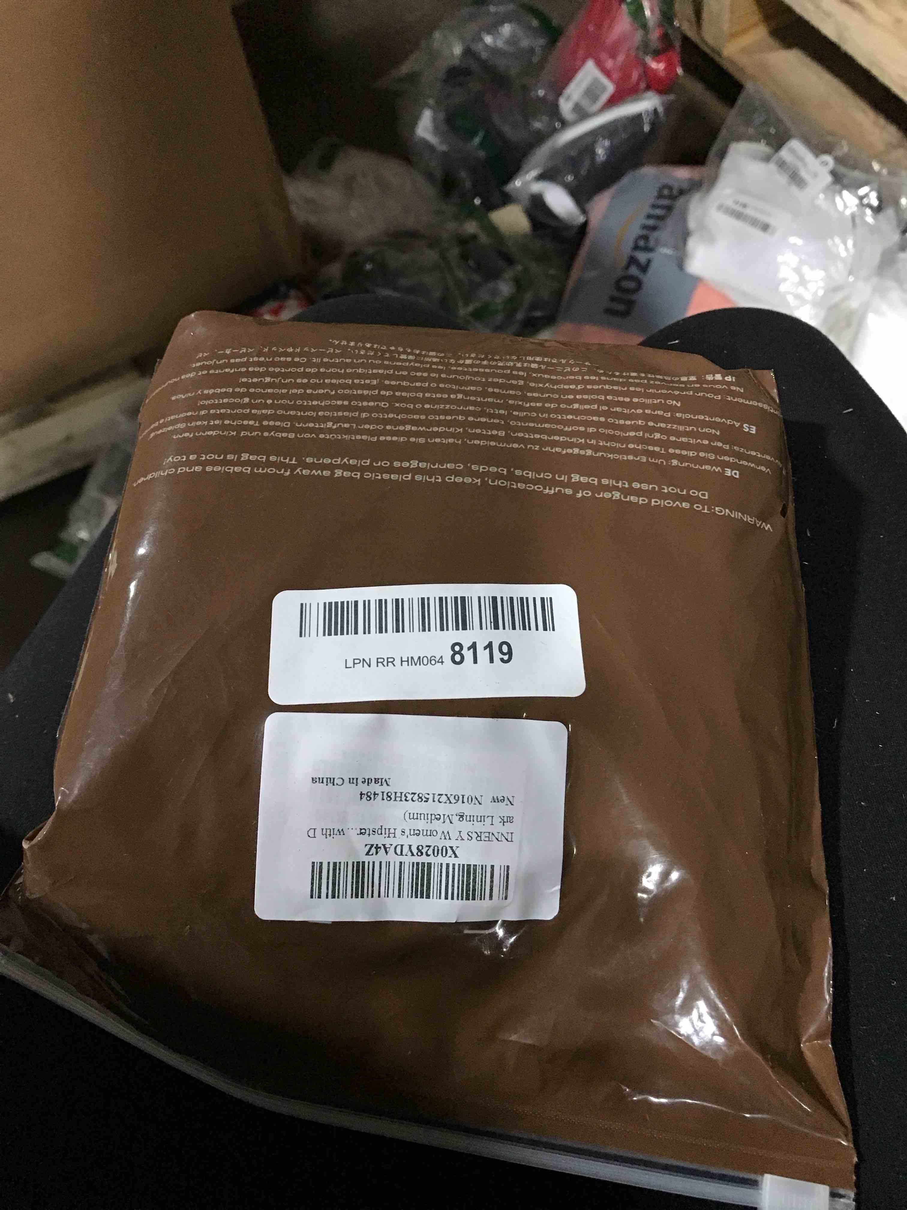 https://s3.amazonaws.com/lotting-images-prod/bidfta/BRN0091179_1730495124804.jpeg
