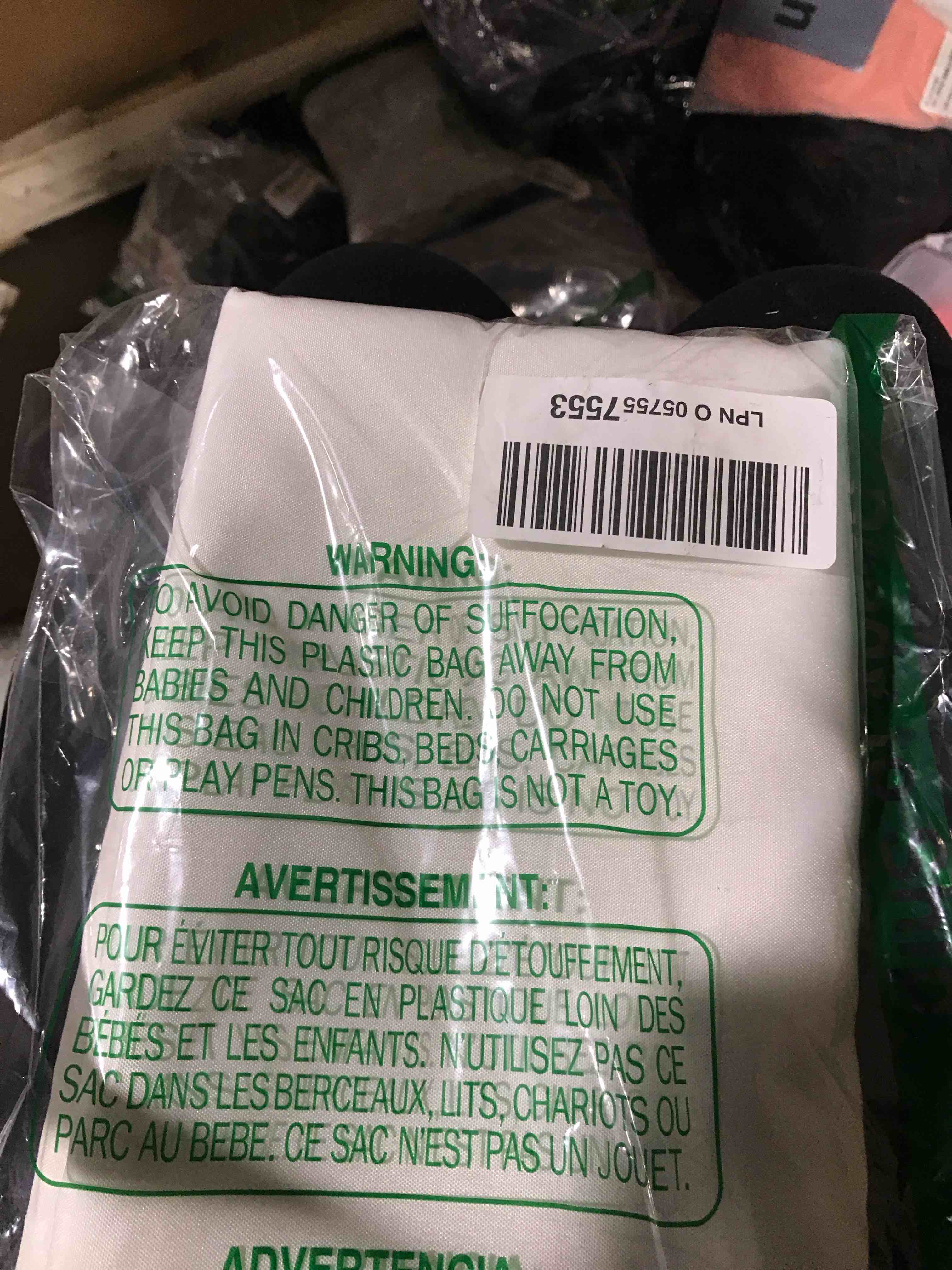 https://s3.amazonaws.com/lotting-images-prod/bidfta/BRN0091184_1730495272967.jpeg