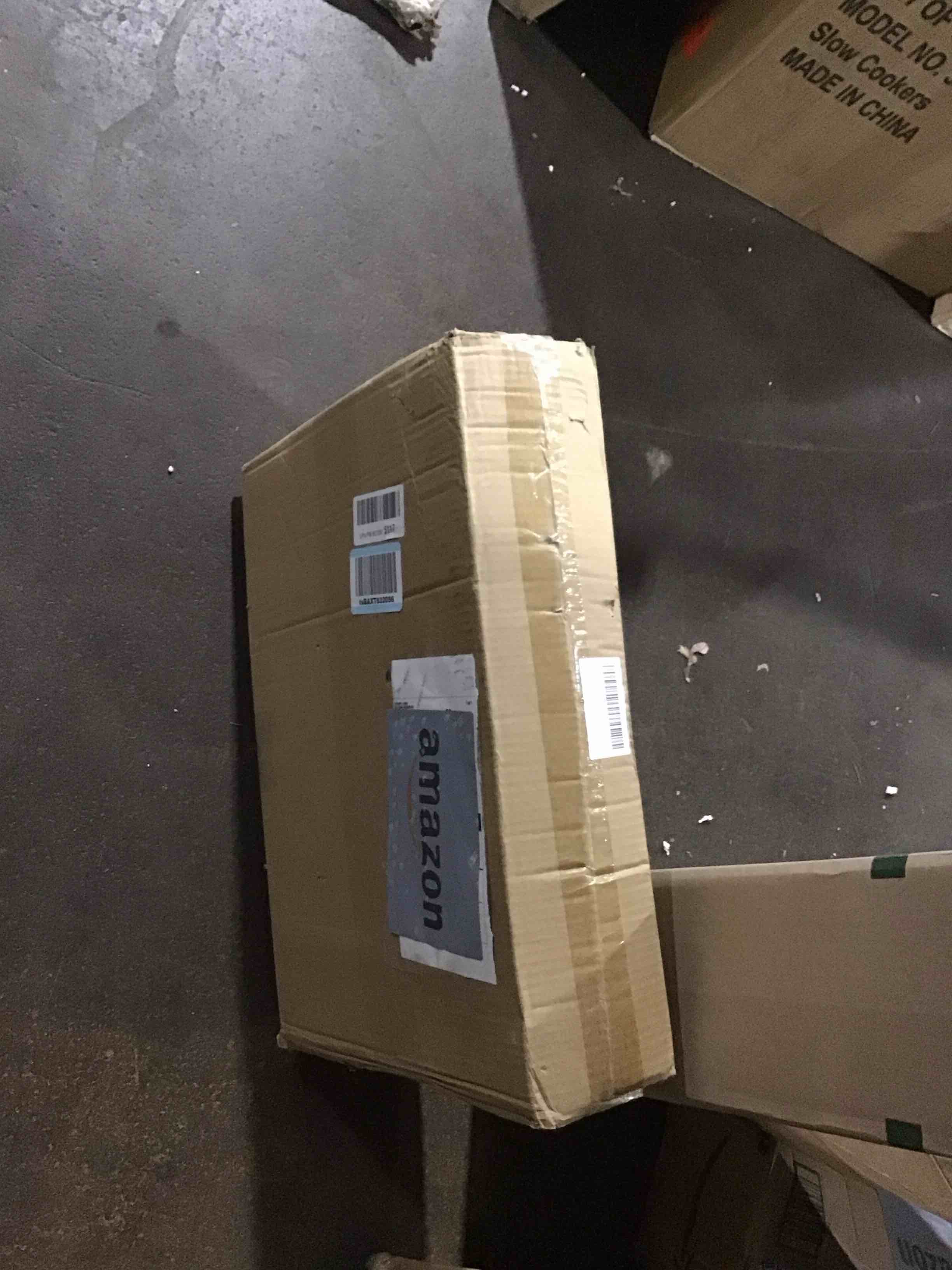 https://s3.amazonaws.com/lotting-images-prod/bidfta/BRN0092932_1730840457148.jpeg