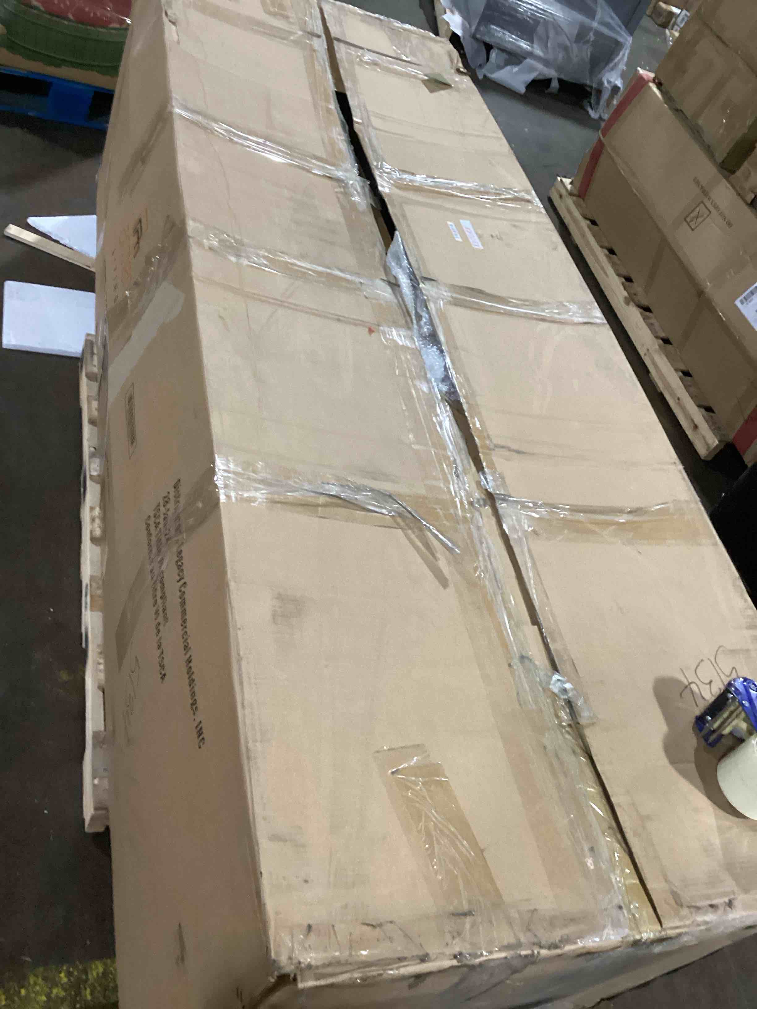 https://s3.amazonaws.com/lotting-images-prod/bidfta/BRN0093513_1730828712764.jpeg