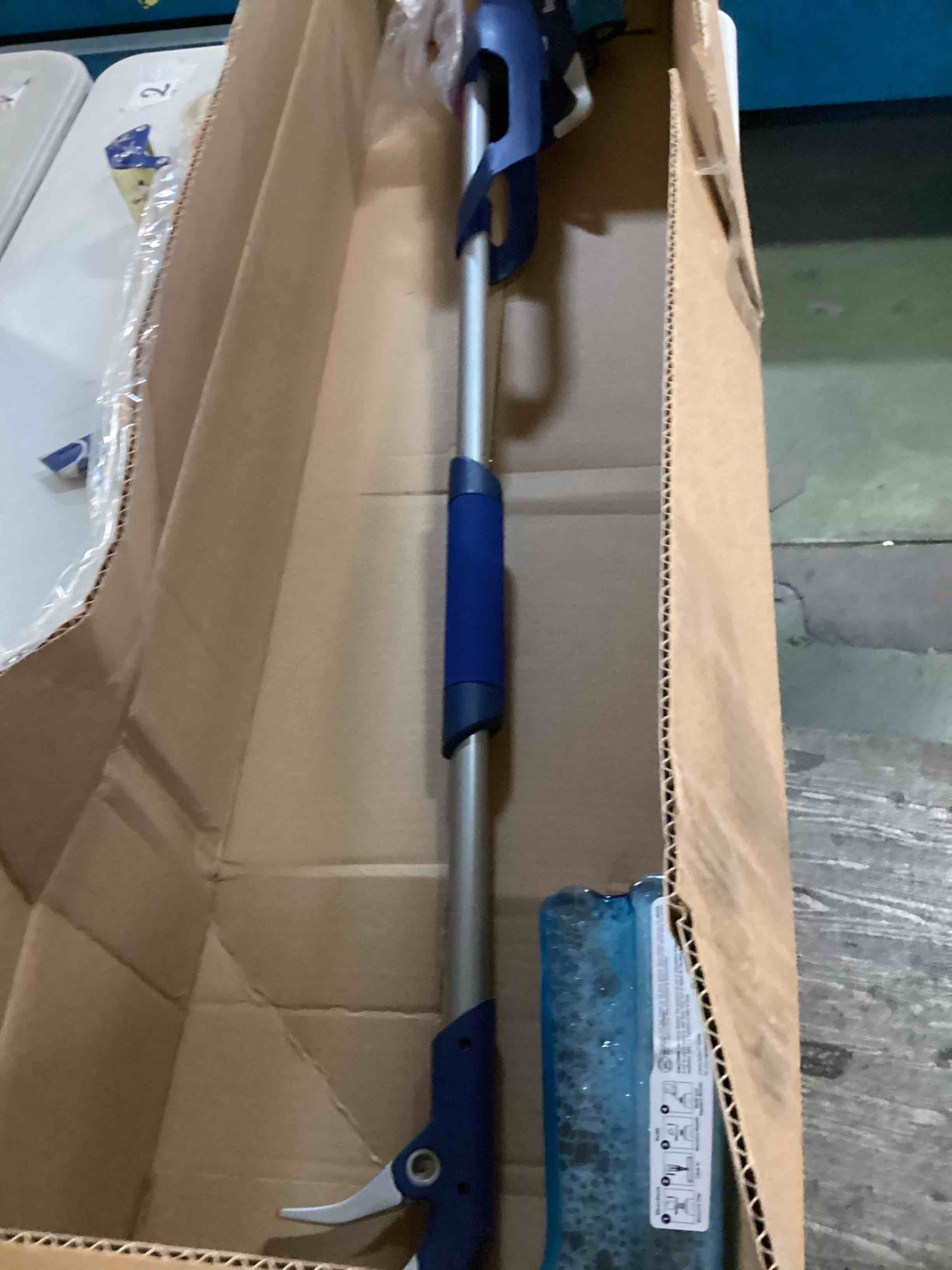 https://s3.amazonaws.com/lotting-images-prod/bidfta/BRN0108801_1725454023699.jpeg
