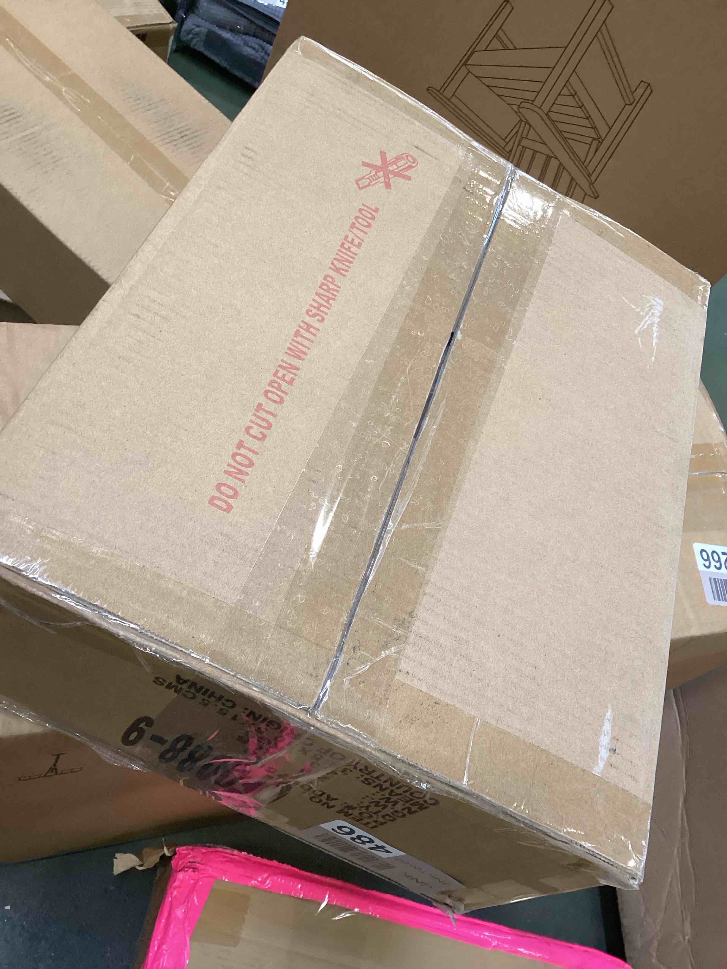 https://s3.amazonaws.com/lotting-images-prod/bidfta/BRN0111631_1726756384921.jpeg
