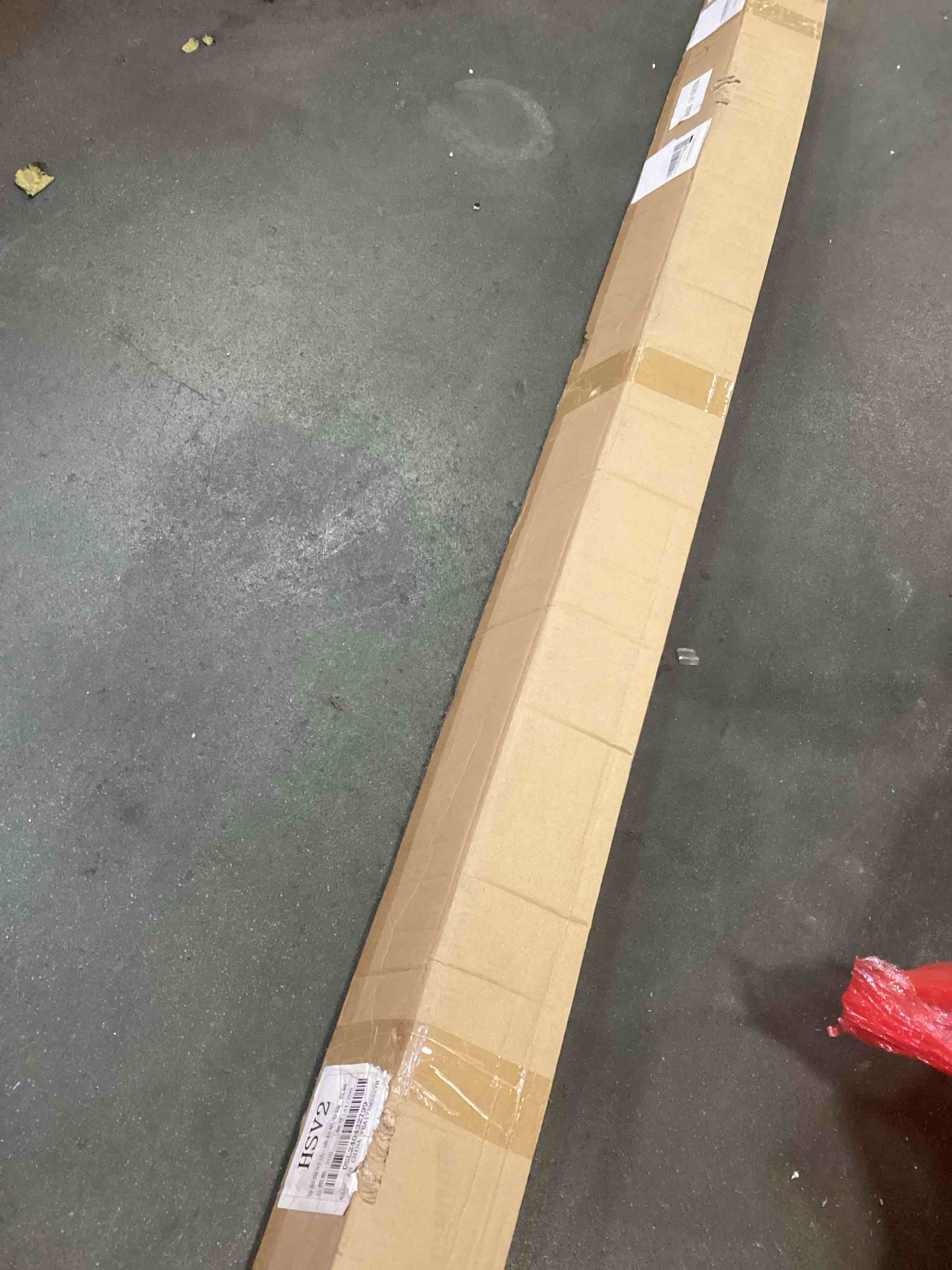 https://s3.amazonaws.com/lotting-images-prod/bidfta/BRN0111800_1726580343167.jpeg