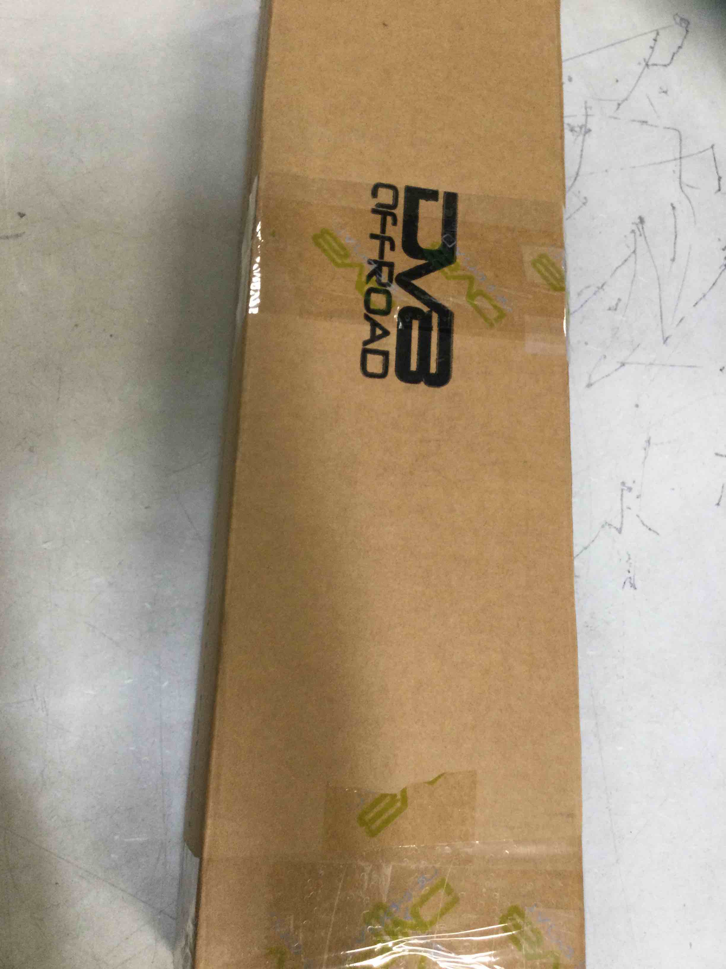 https://s3.amazonaws.com/lotting-images-prod/bidfta/BRN0114208_1726676602820.jpeg