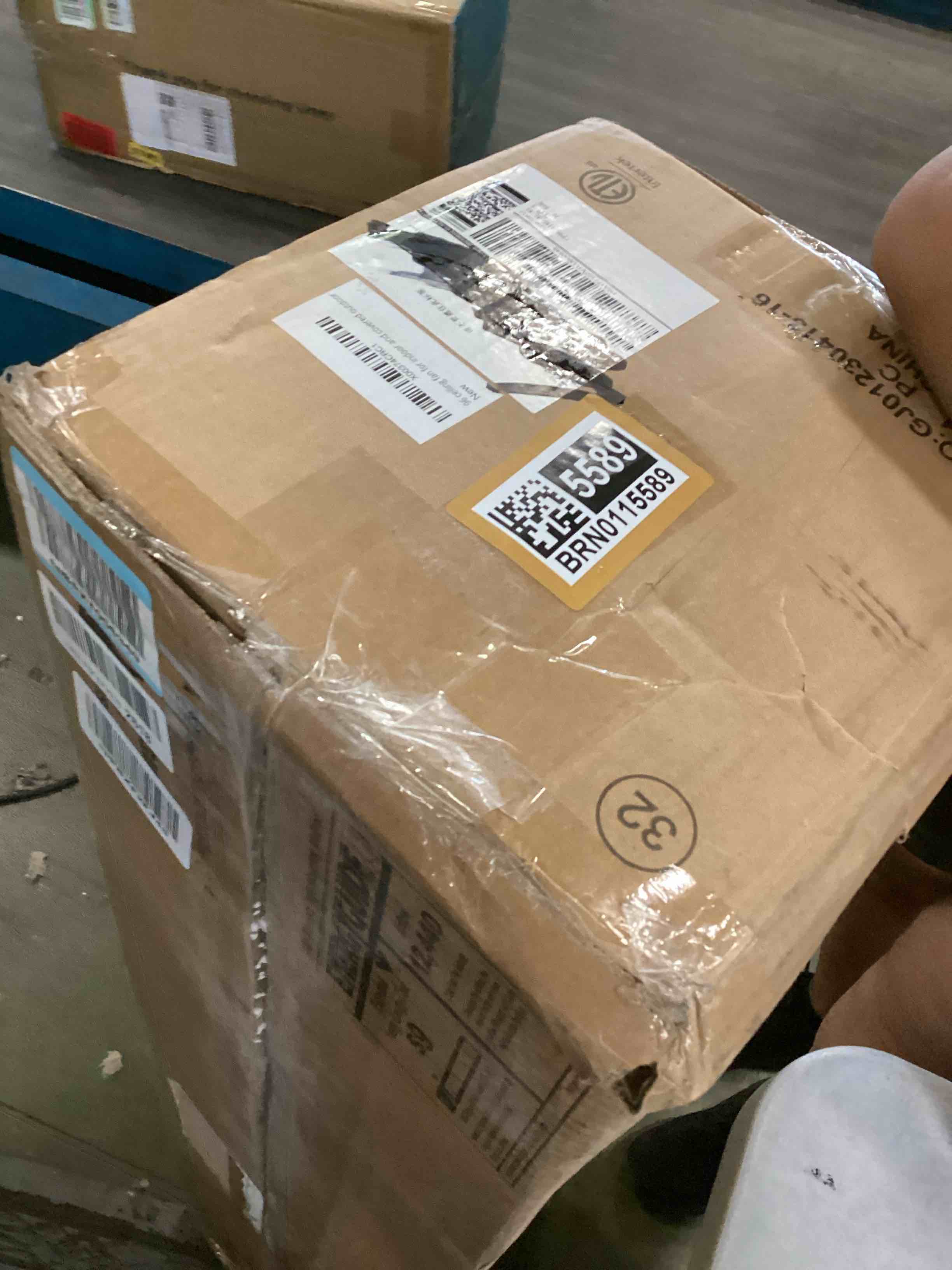 https://s3.amazonaws.com/lotting-images-prod/bidfta/BRN0115589_1724875048958.jpeg