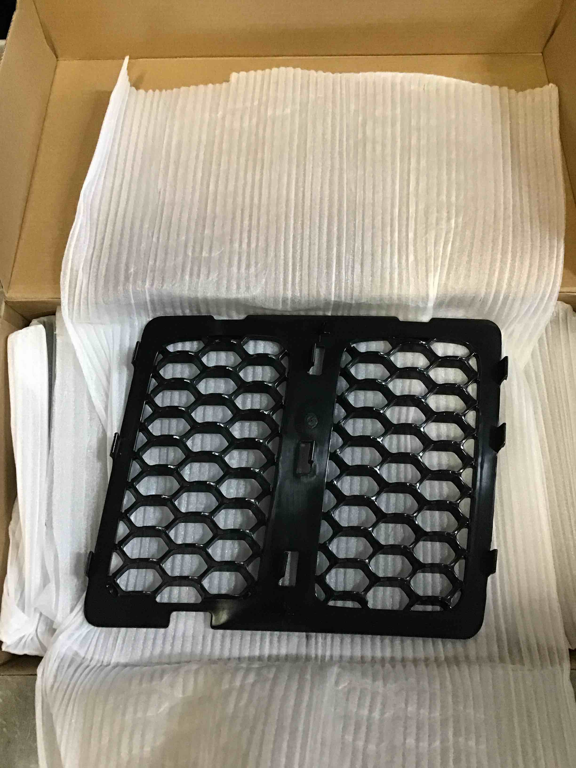 https://s3.amazonaws.com/lotting-images-prod/bidfta/BRN0116094_1725383031046.jpeg