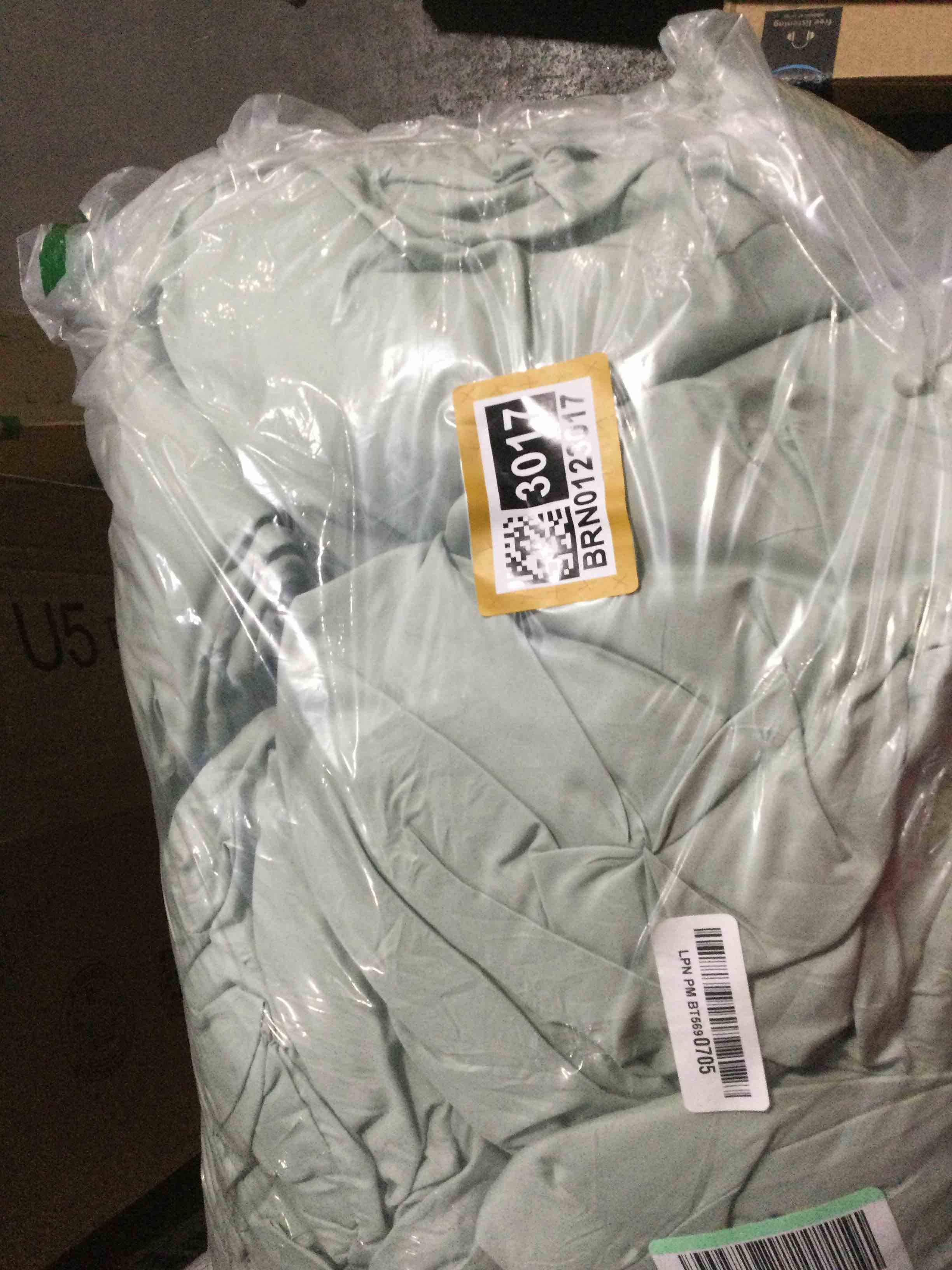 BEDSURE King Size Comforter Set - Bedding Set King 7 Pieces, Pintuck Bed in a Bag Green Bed Set with Comforters, Sheets, Pillowcases & Shams