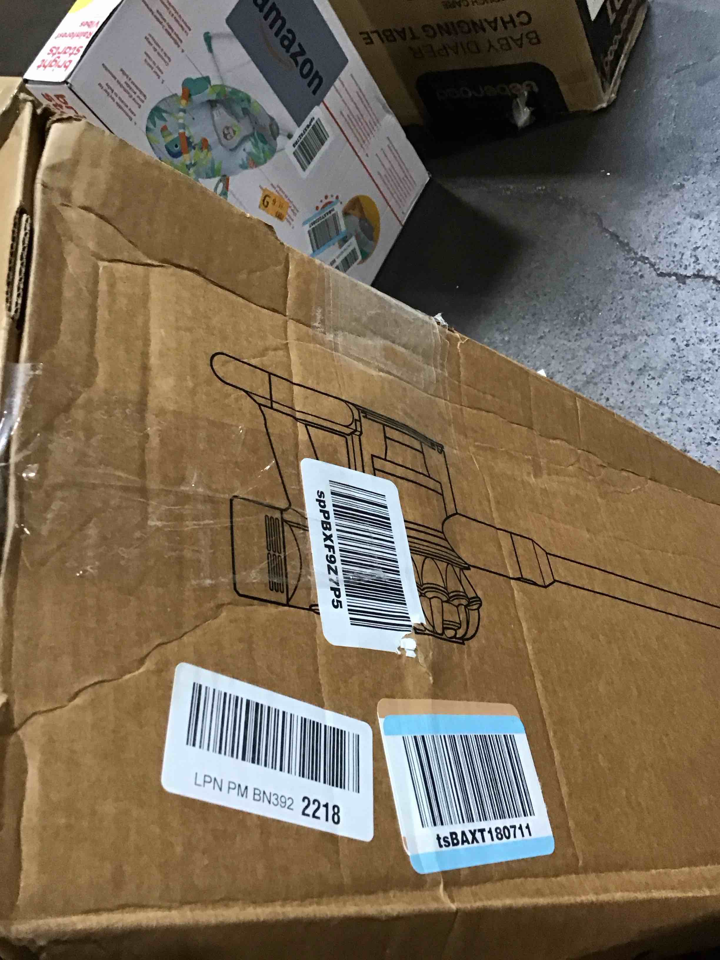https://s3.amazonaws.com/lotting-images-prod/bidfta/BRN0123598_1725040218793.jpeg