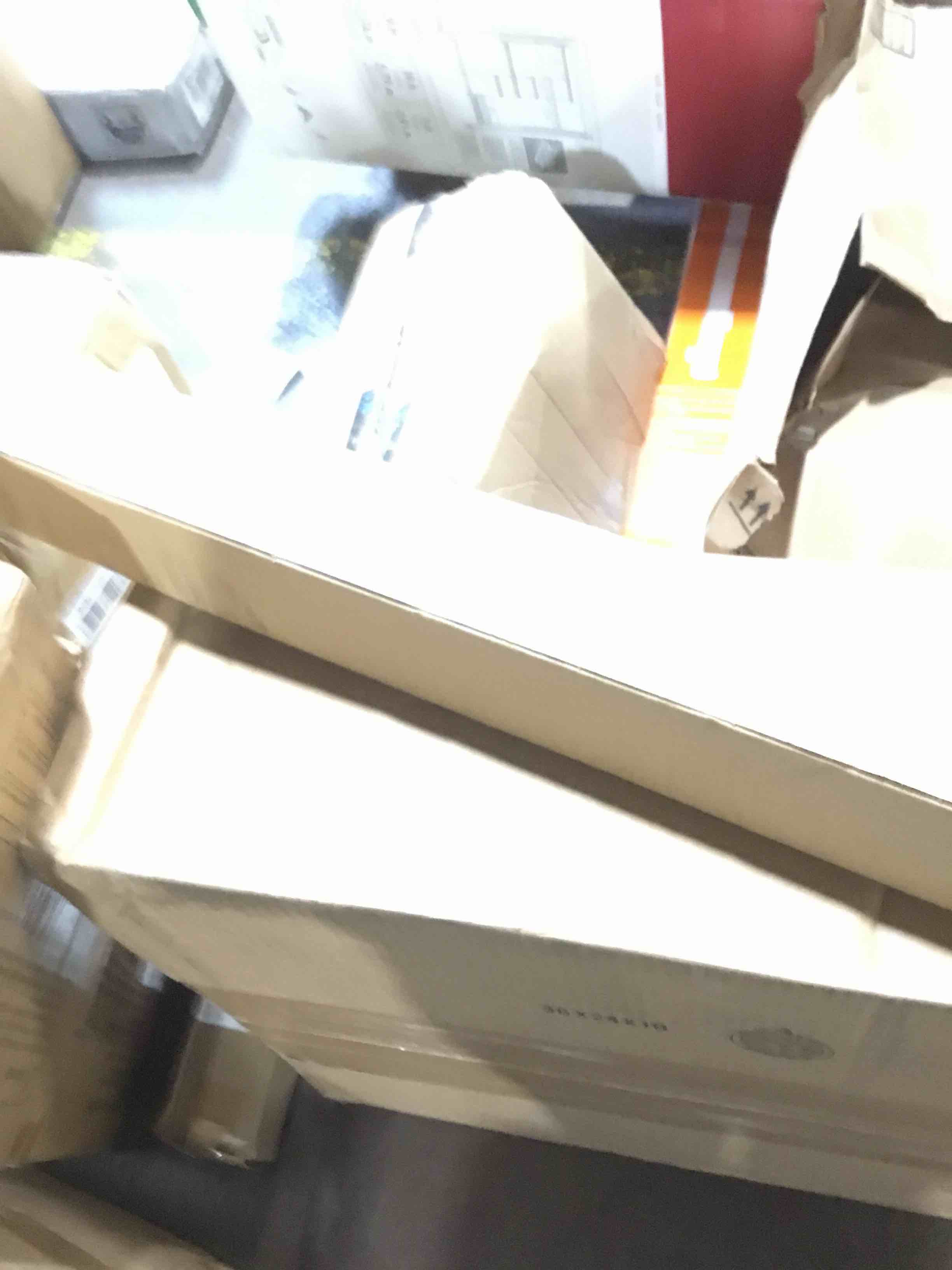 https://s3.amazonaws.com/lotting-images-prod/bidfta/BRN0127800_1729179313048.jpeg