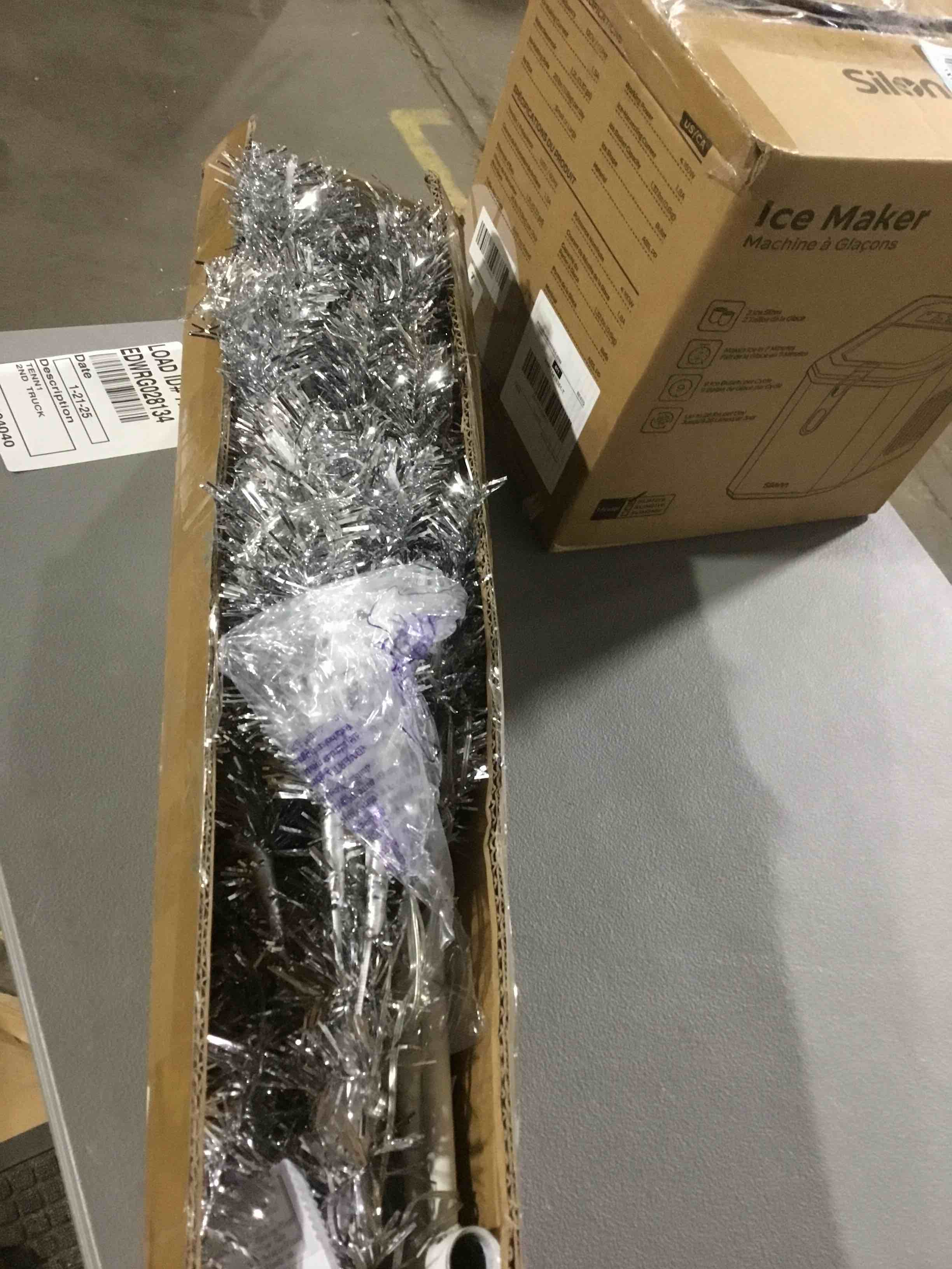 https://s3.amazonaws.com/lotting-images-prod/bidfta/BRN0128094_1738088317713.jpeg