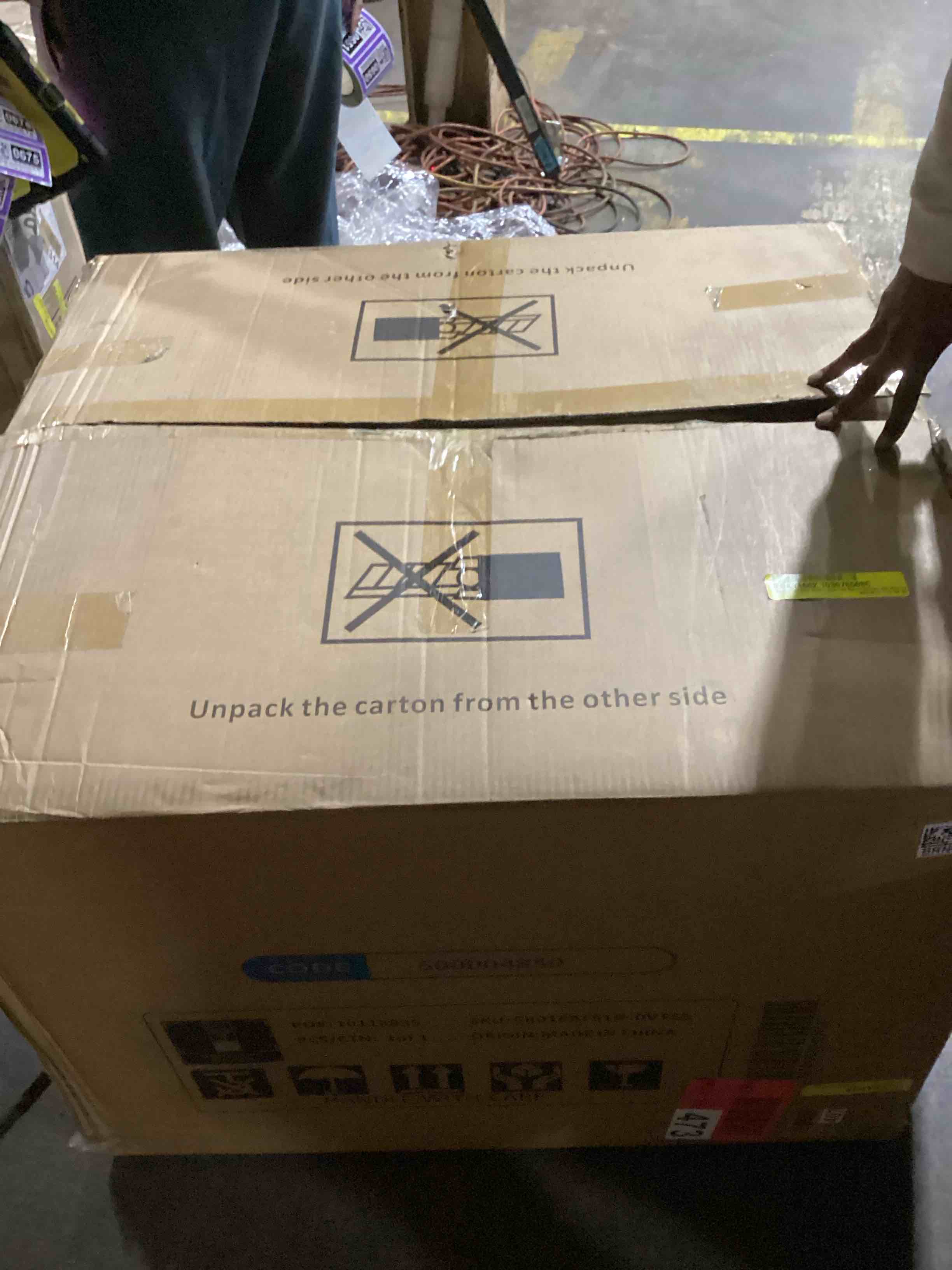 https://s3.amazonaws.com/lotting-images-prod/bidfta/BRN0130678_1729867880744.jpeg