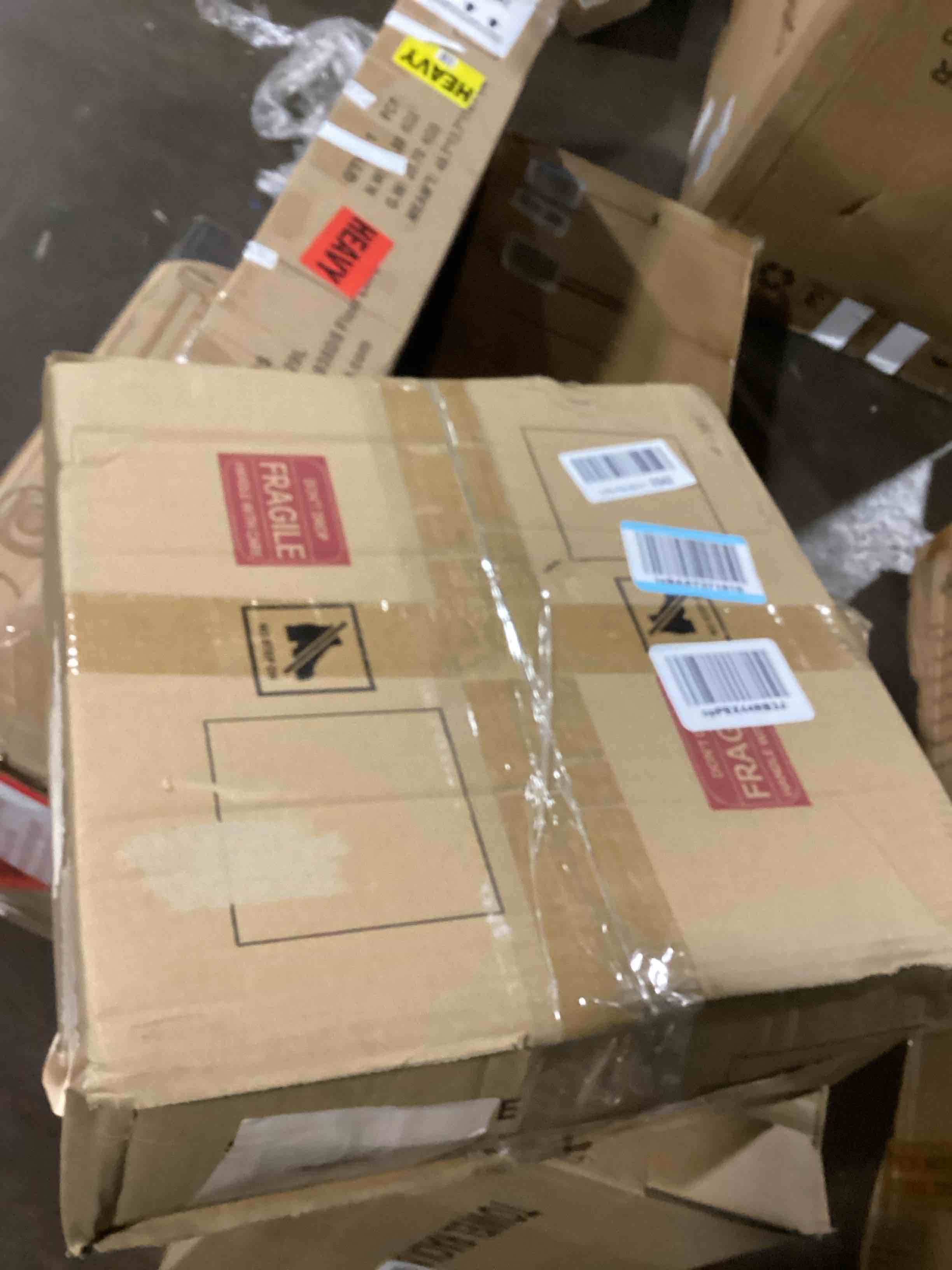 https://s3.amazonaws.com/lotting-images-prod/bidfta/BRN0134245_1728476495663.jpeg