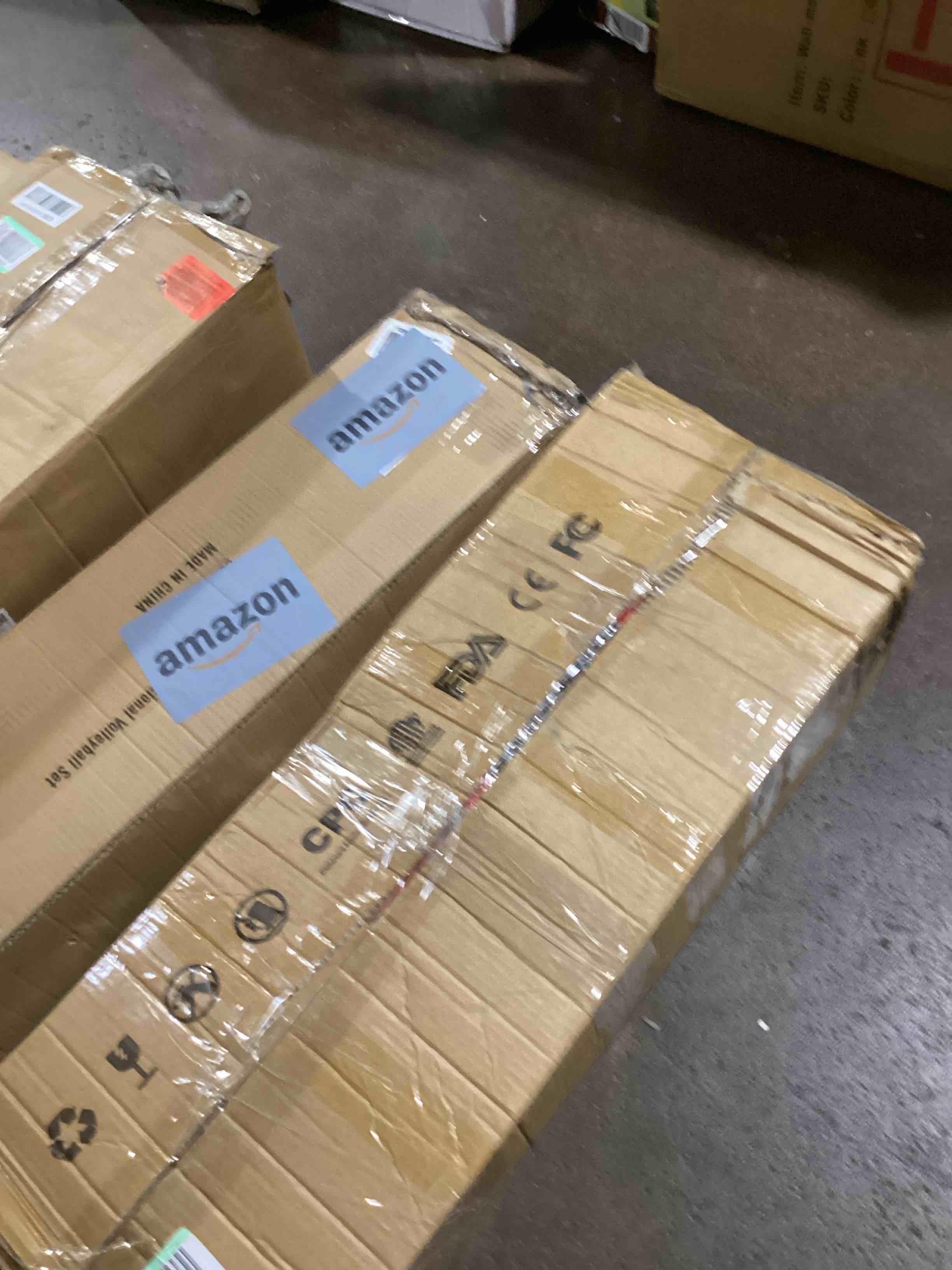 https://s3.amazonaws.com/lotting-images-prod/bidfta/BRN0134624_1728304898510.jpeg