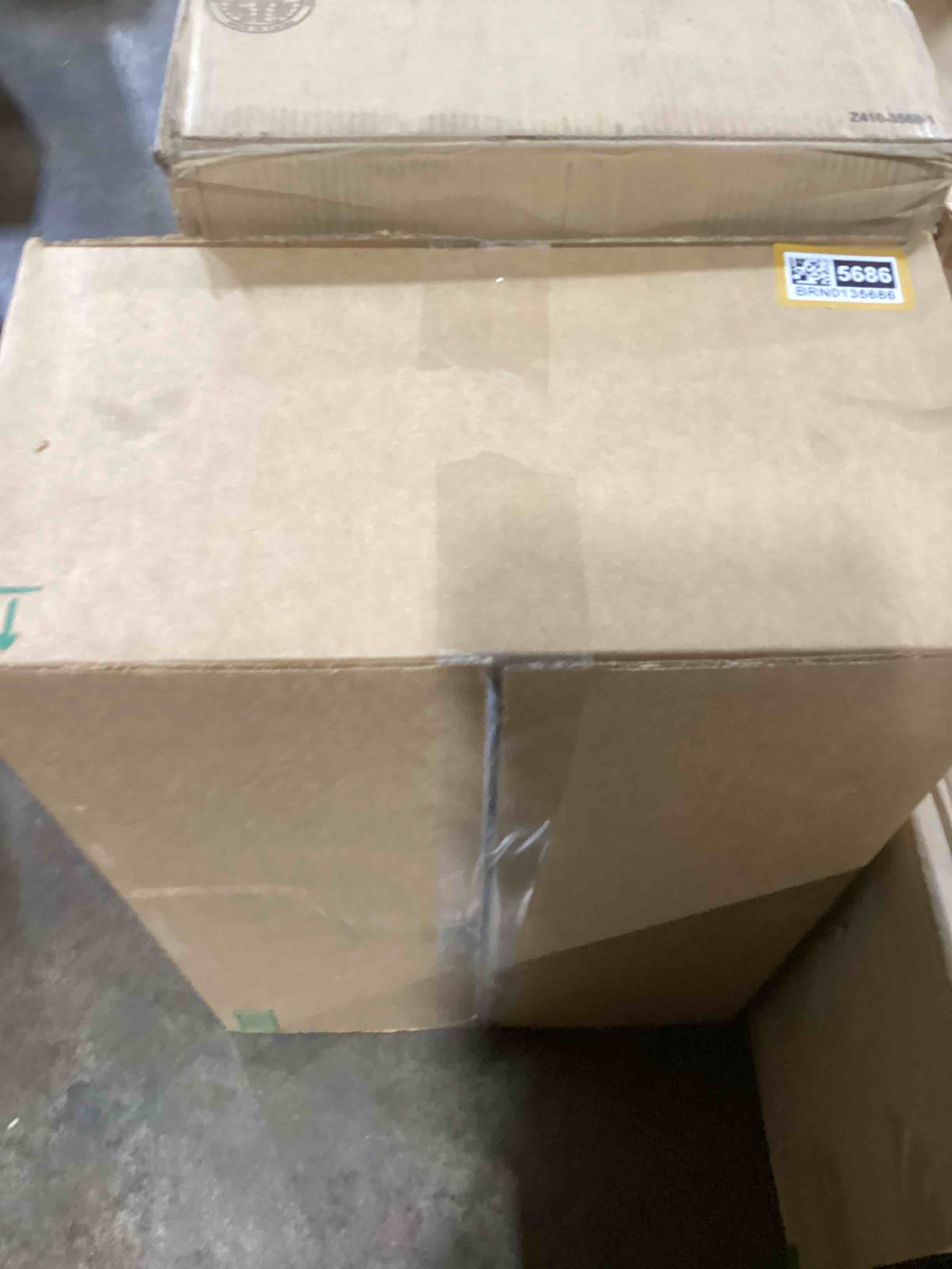https://s3.amazonaws.com/lotting-images-prod/bidfta/BRN0135686_1727200390838.jpeg
