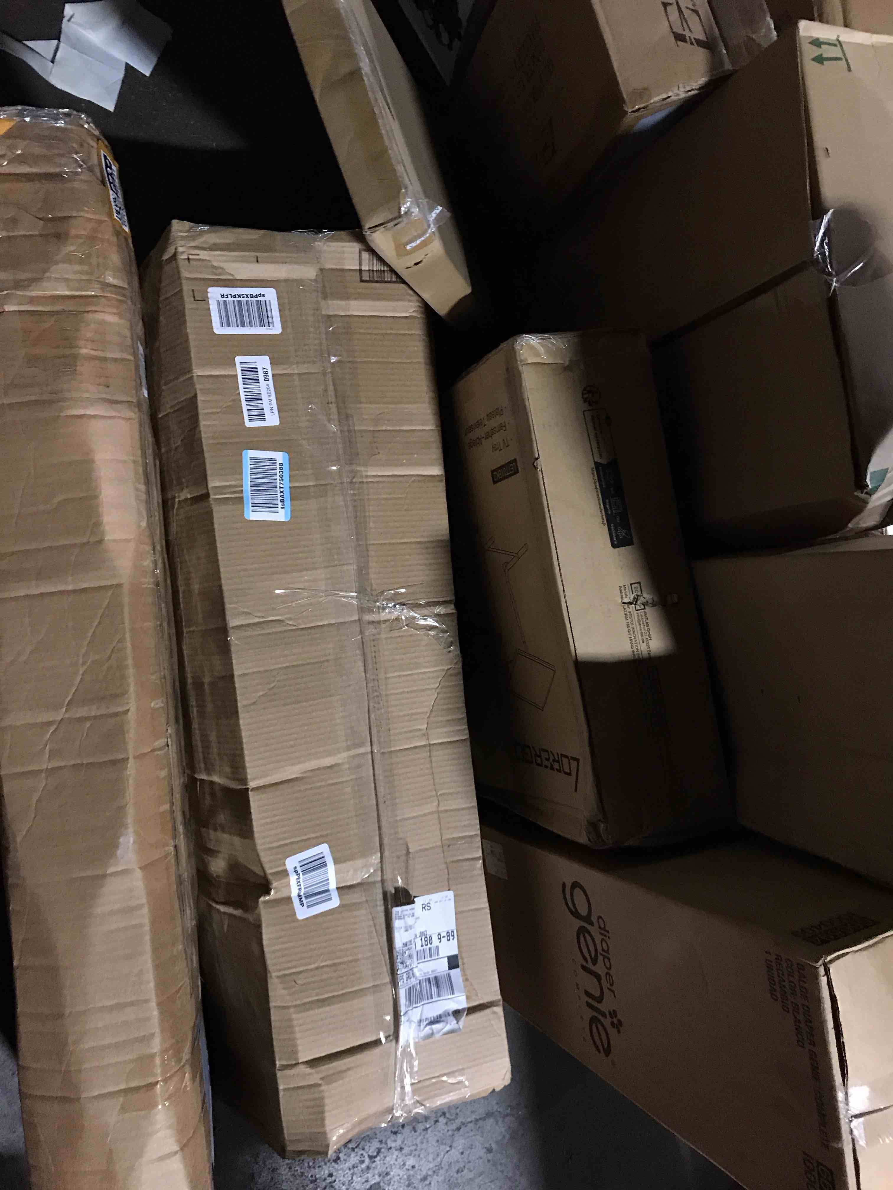 https://s3.amazonaws.com/lotting-images-prod/bidfta/BRN0136729_1727889855706.jpeg