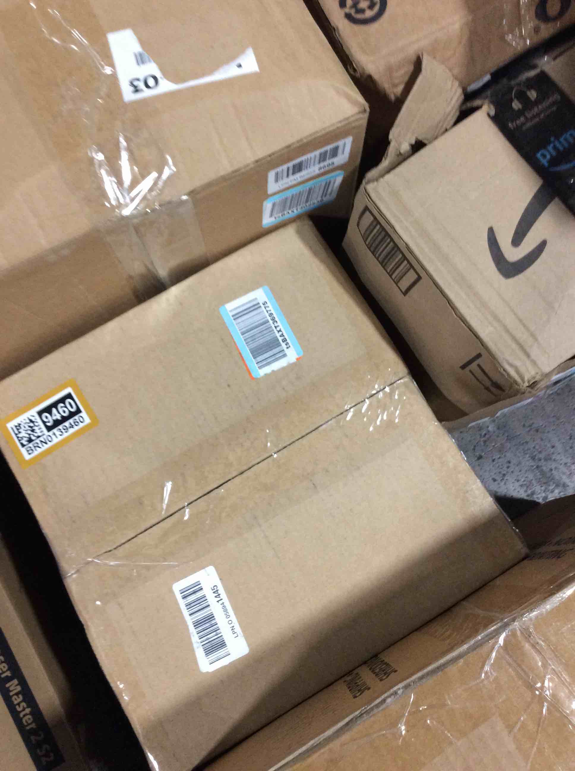 https://s3.amazonaws.com/lotting-images-prod/bidfta/BRN0139460_1729775139846.jpeg
