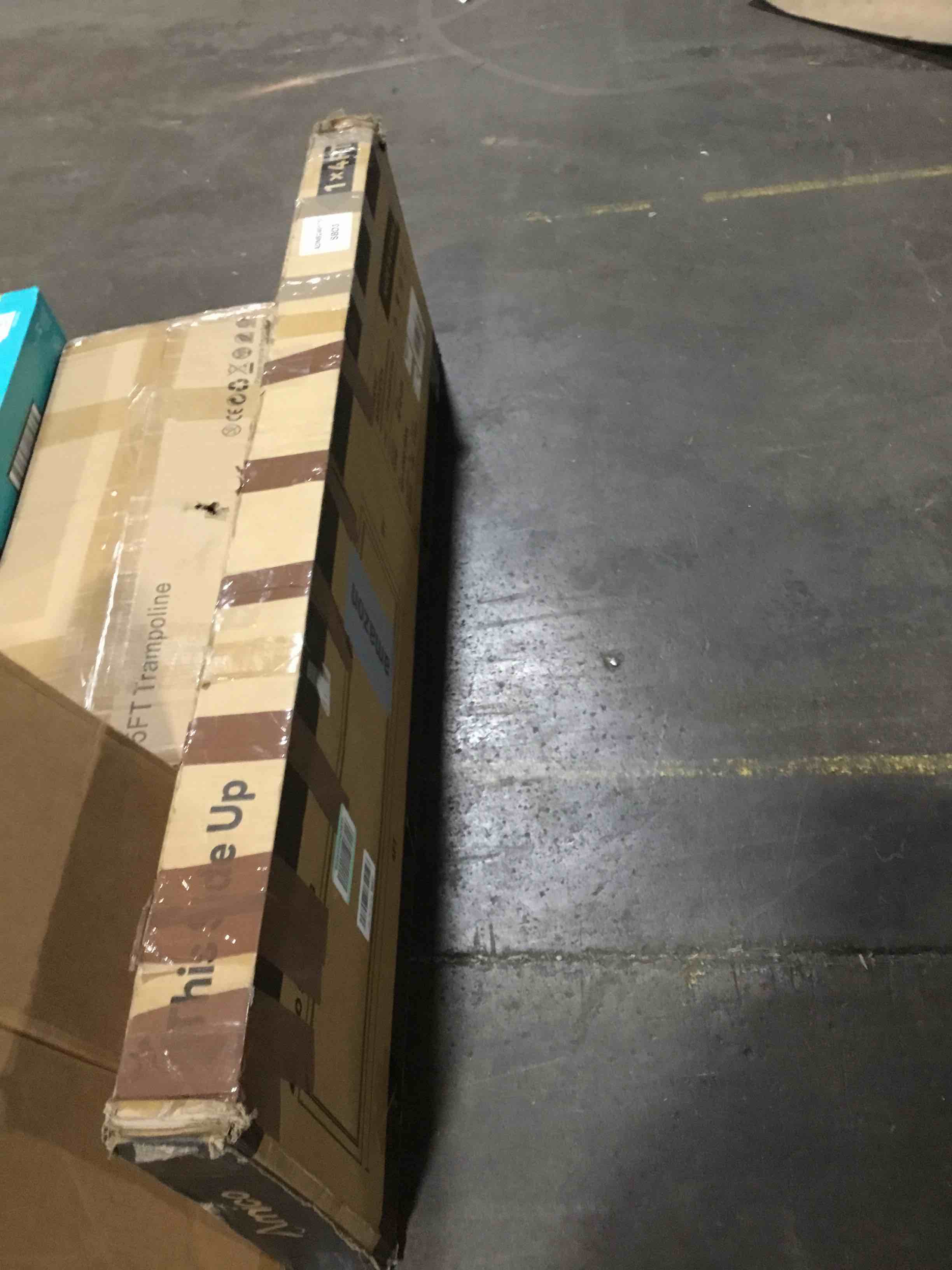 https://s3.amazonaws.com/lotting-images-prod/bidfta/BRN0143782_1729004640227.jpeg
